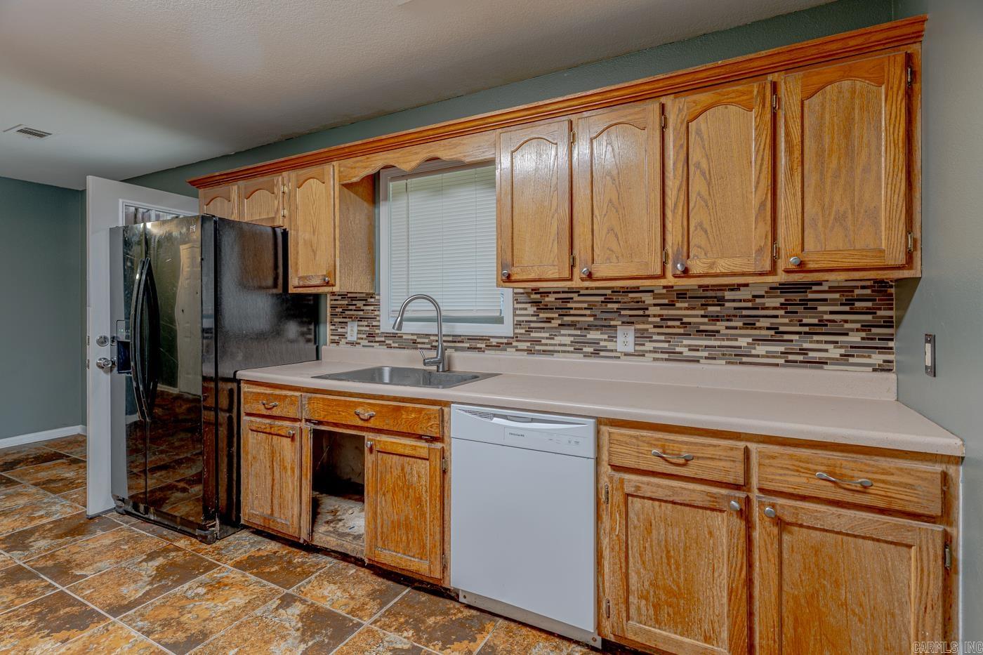 604 Meadow Ln  Paragould, AR