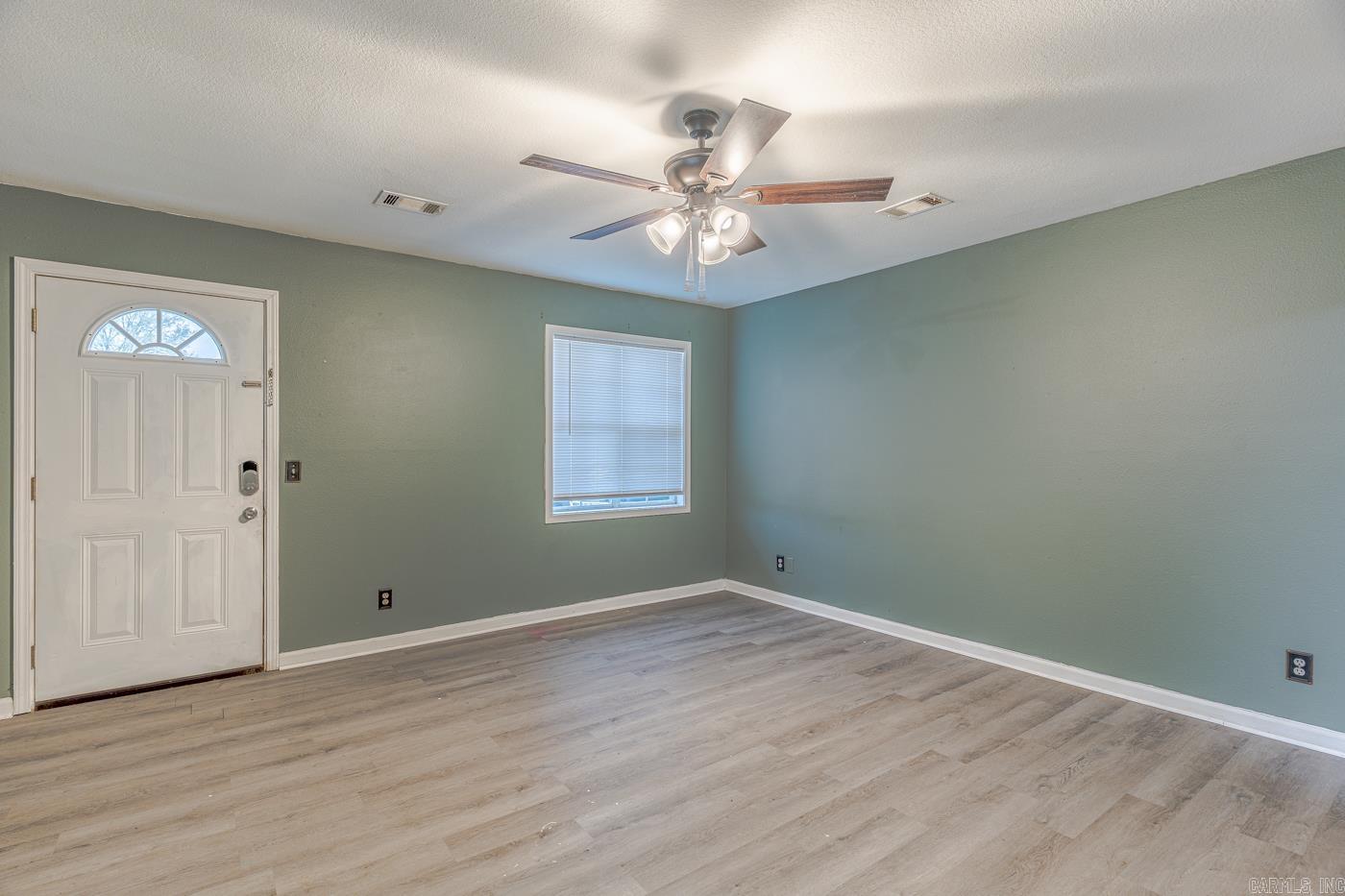 604 Meadow Ln  Paragould, AR