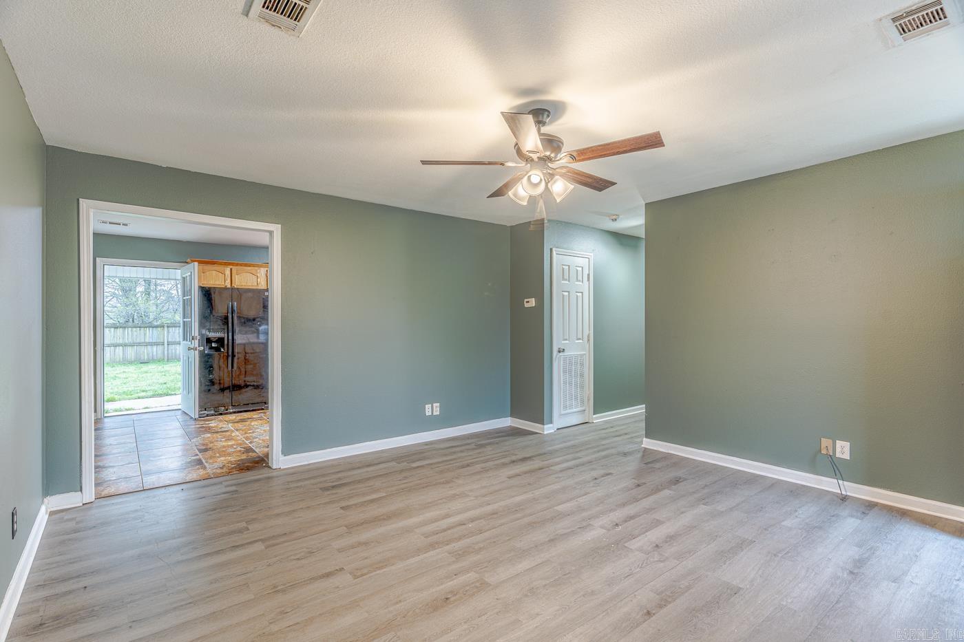 604 Meadow Ln  Paragould, AR