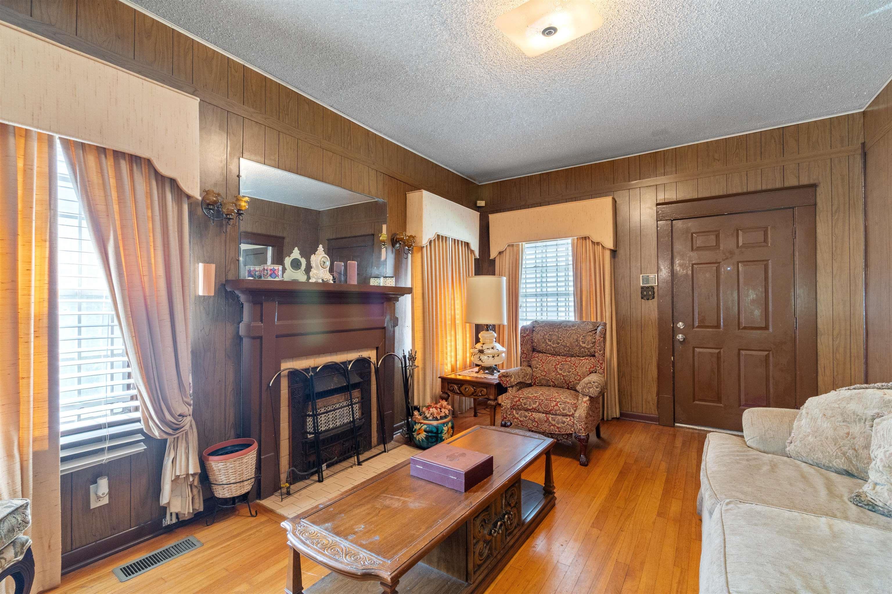 1519 South Oak  Little Rock, AR