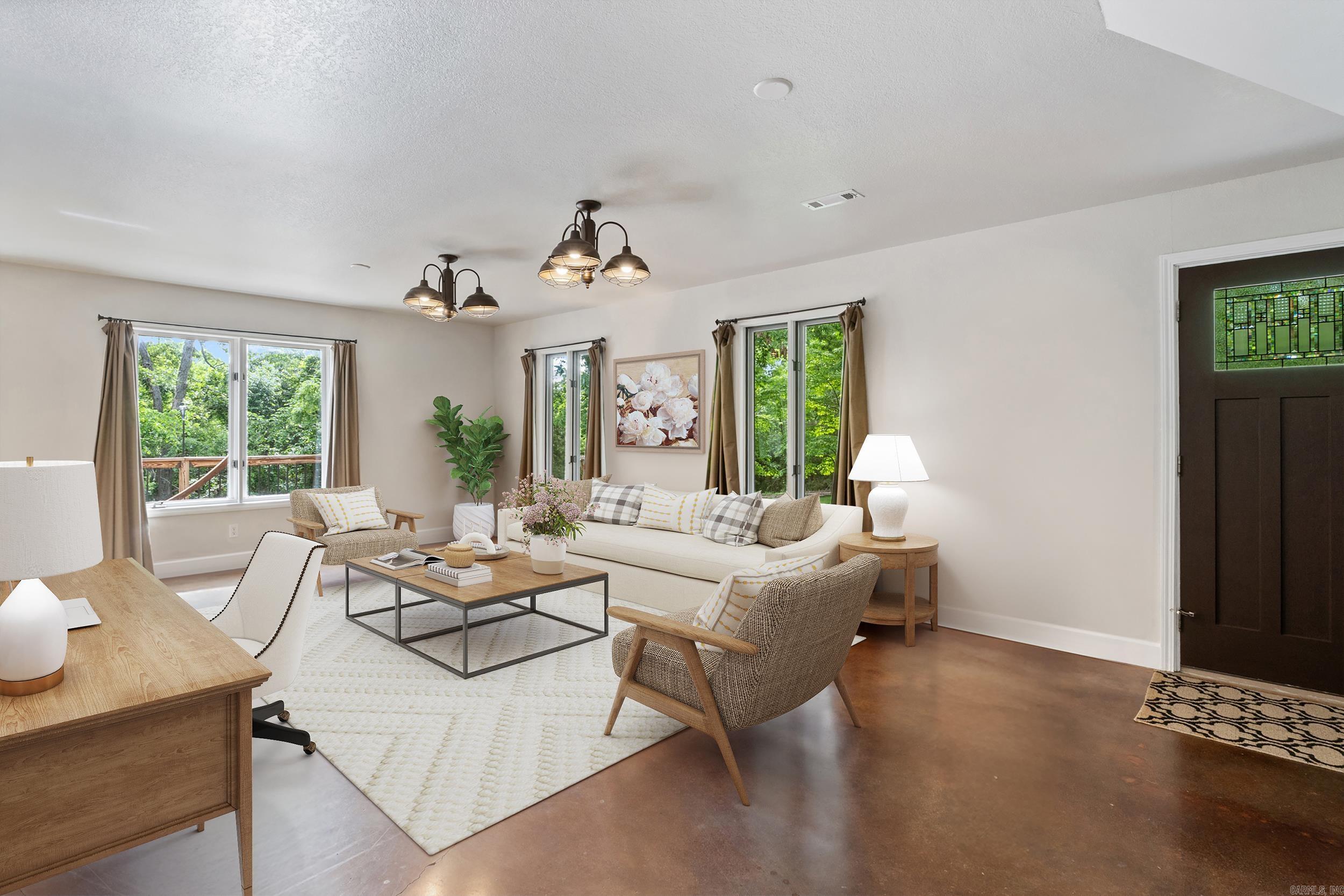 15364 Twin Pines Road  Lowell, AR