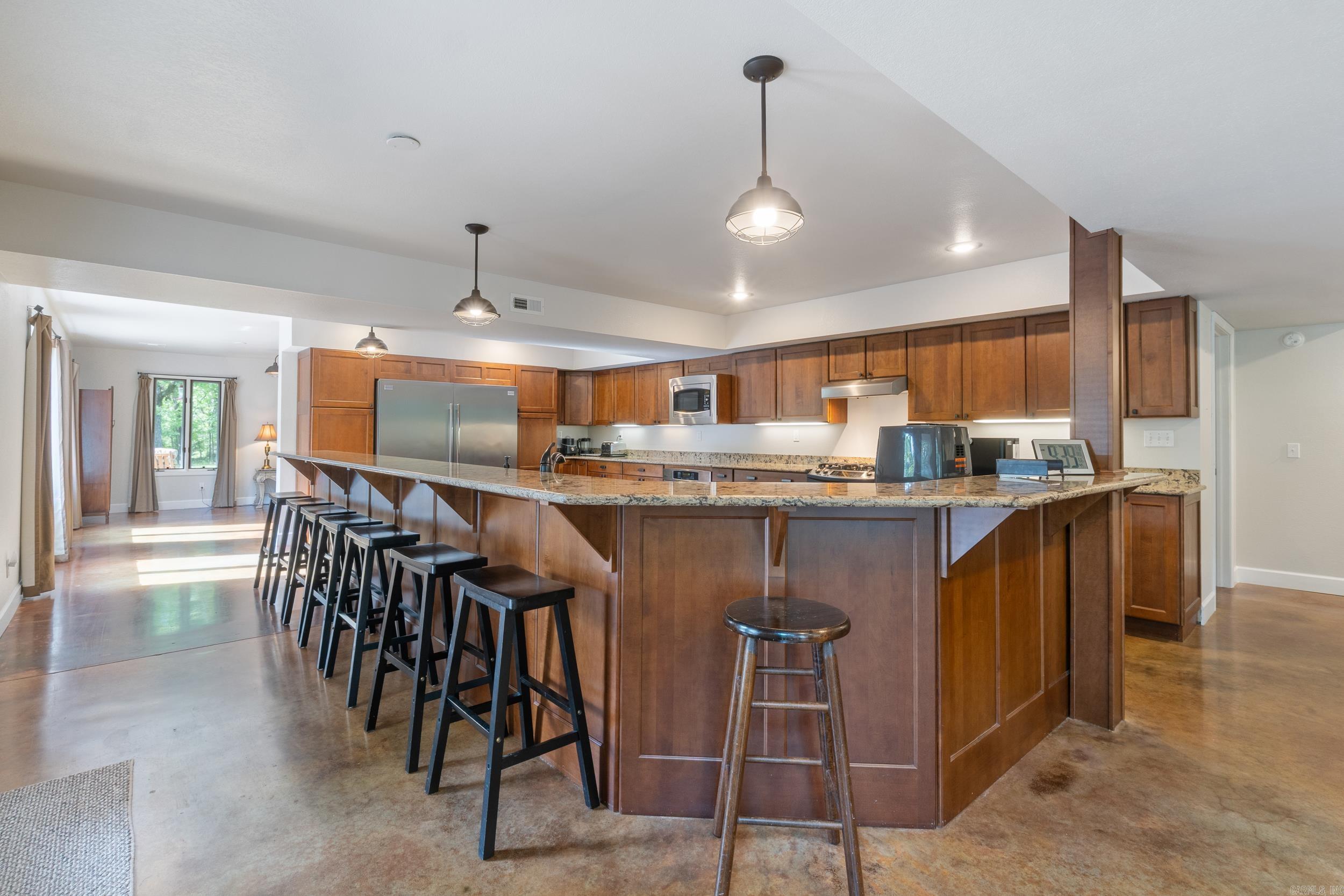 15364 Twin Pines Road  Lowell, AR