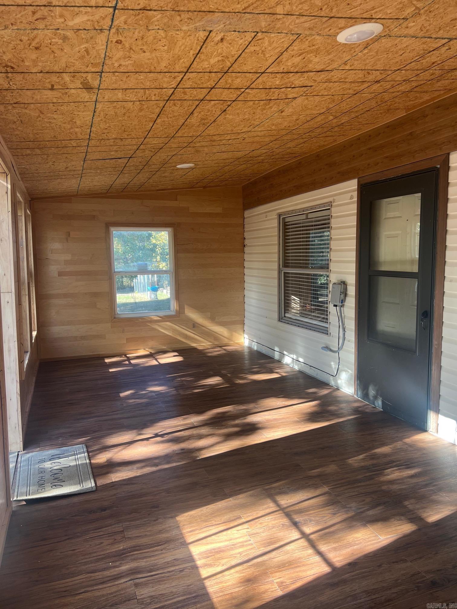 1770 Old Hickory  Shirley, AR