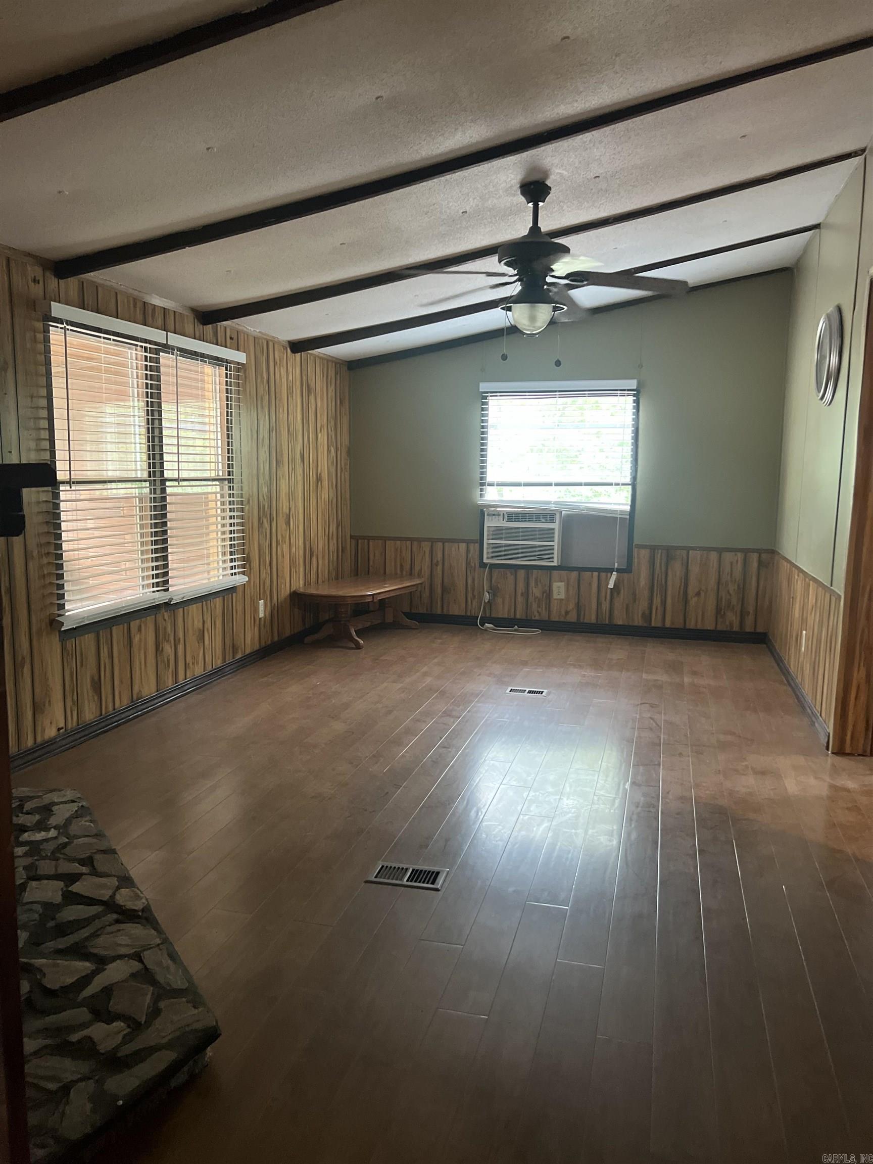 1770 Old Hickory Shirley, AR 72153