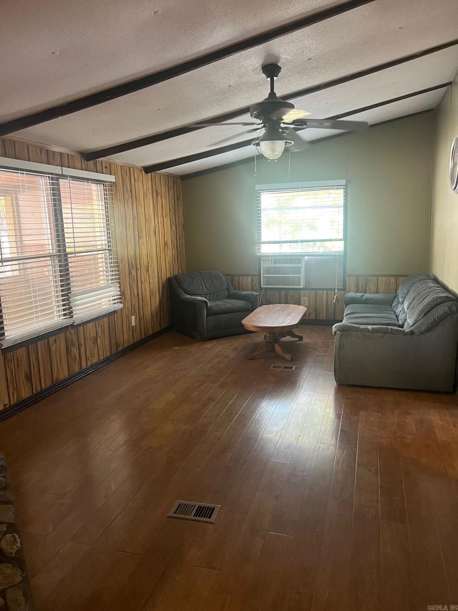 1770 Old Hickory  Shirley, AR