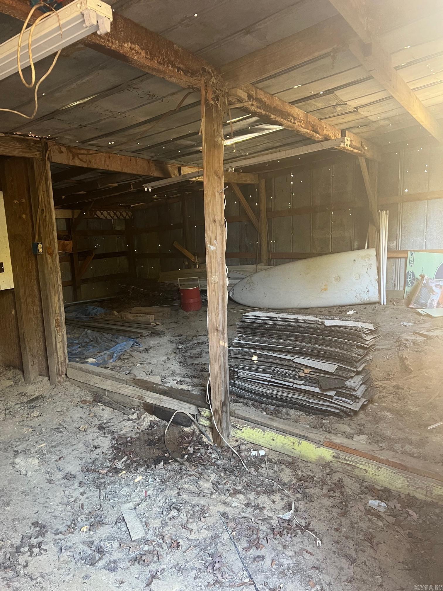 1770 Old Hickory  Shirley, AR