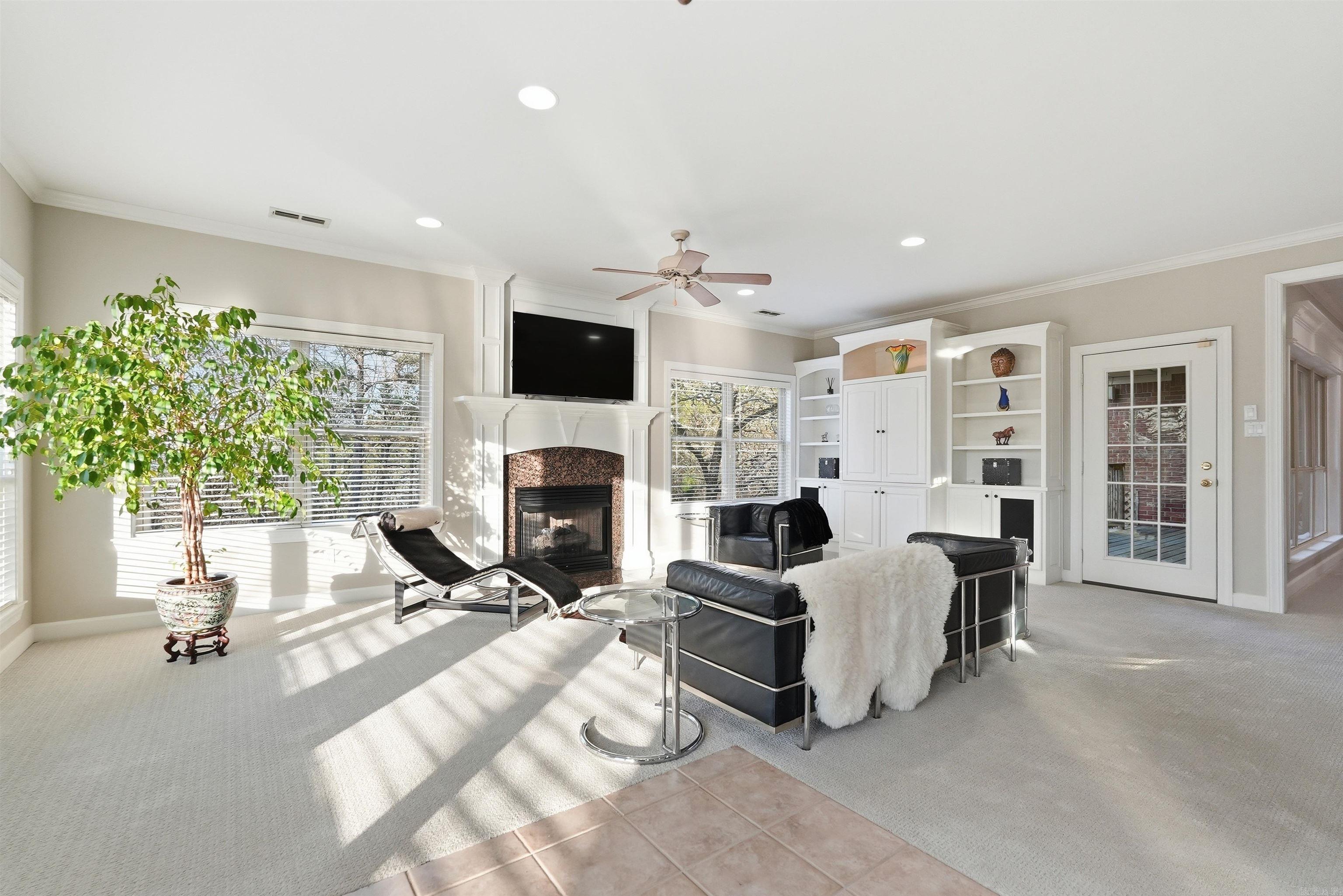 9 Lanes End  Little Rock, AR