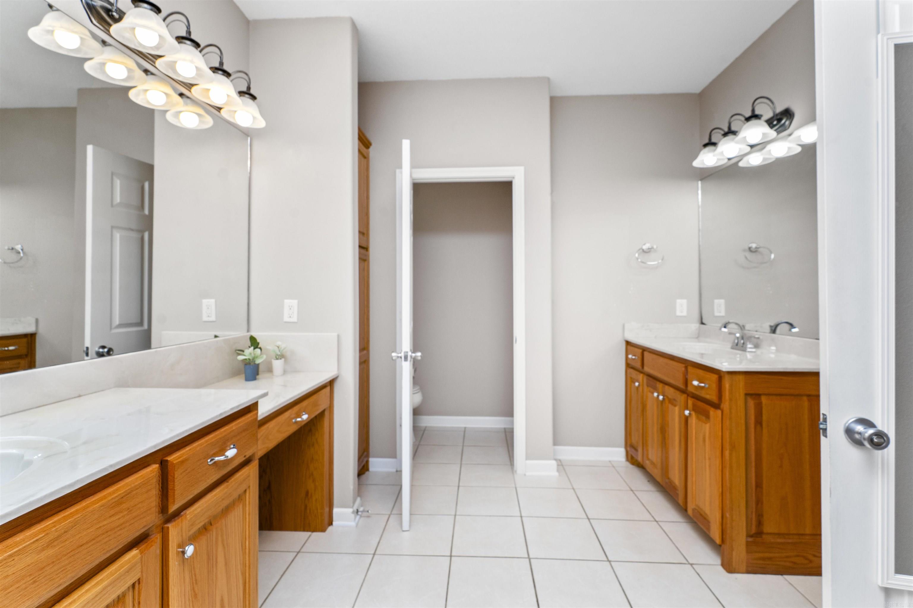 41 Barcelona  Hot Springs Village, AR