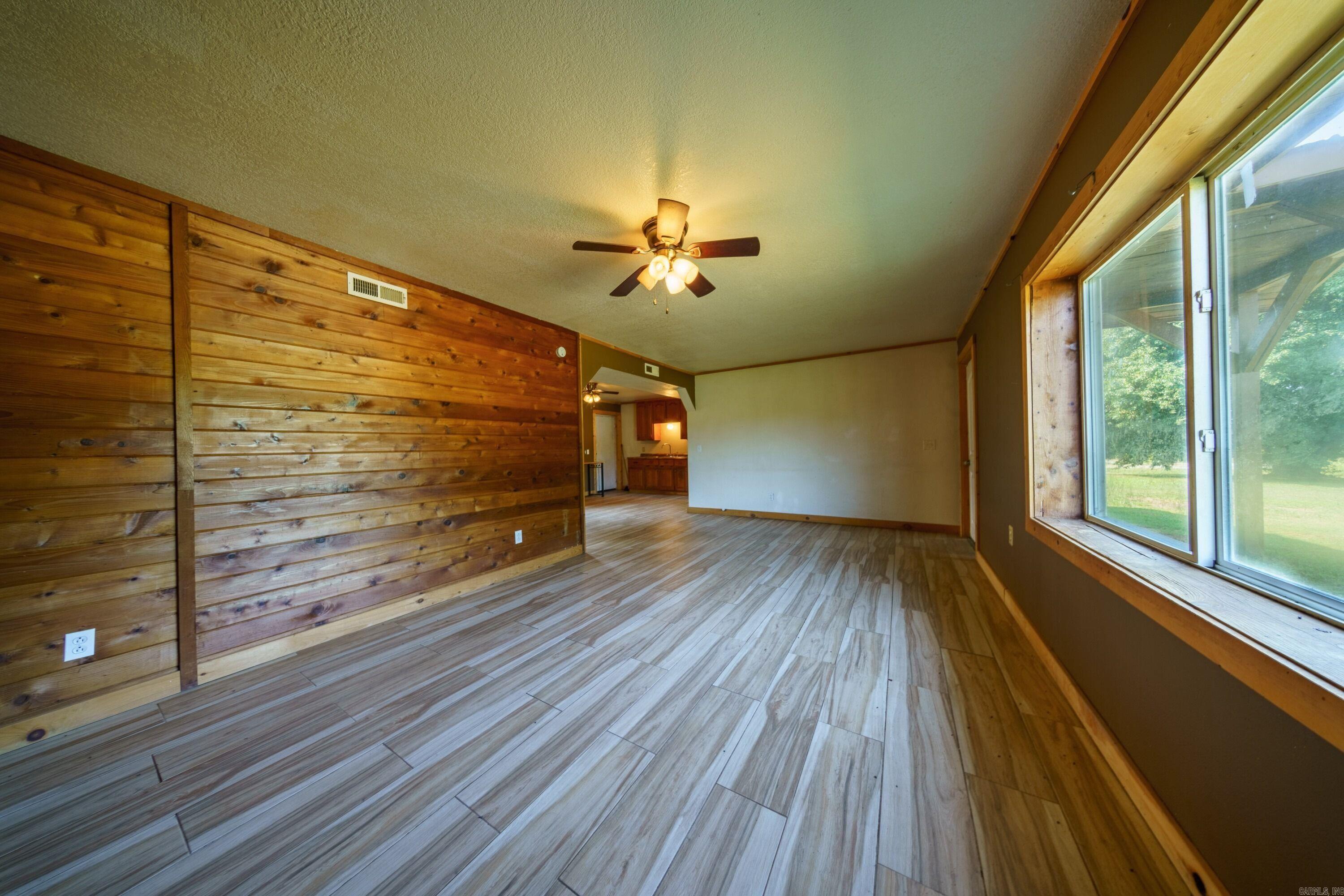 1428 Five Mile  Drasco, AR