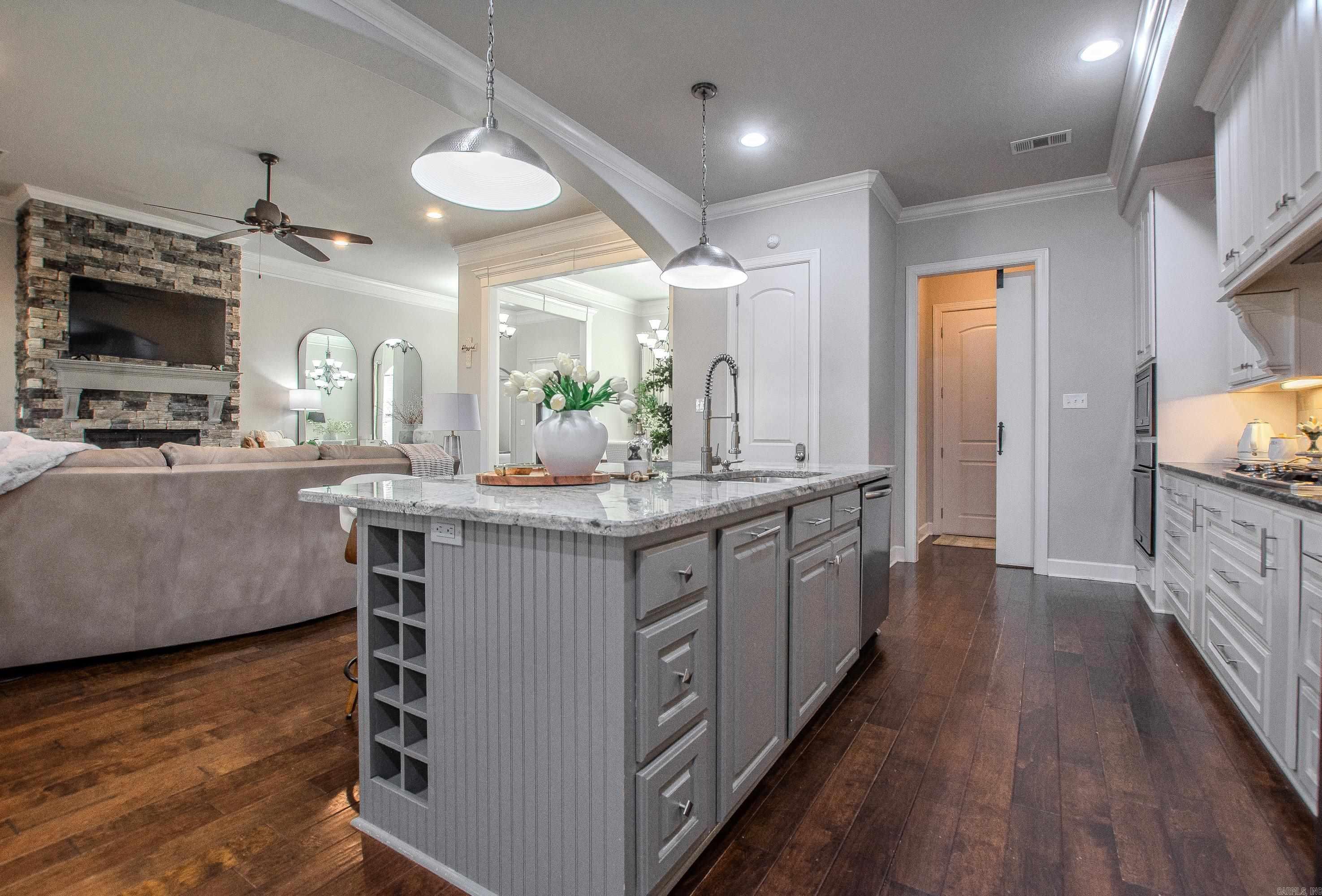 9800 Oak Heights Drive  Sherwood, AR