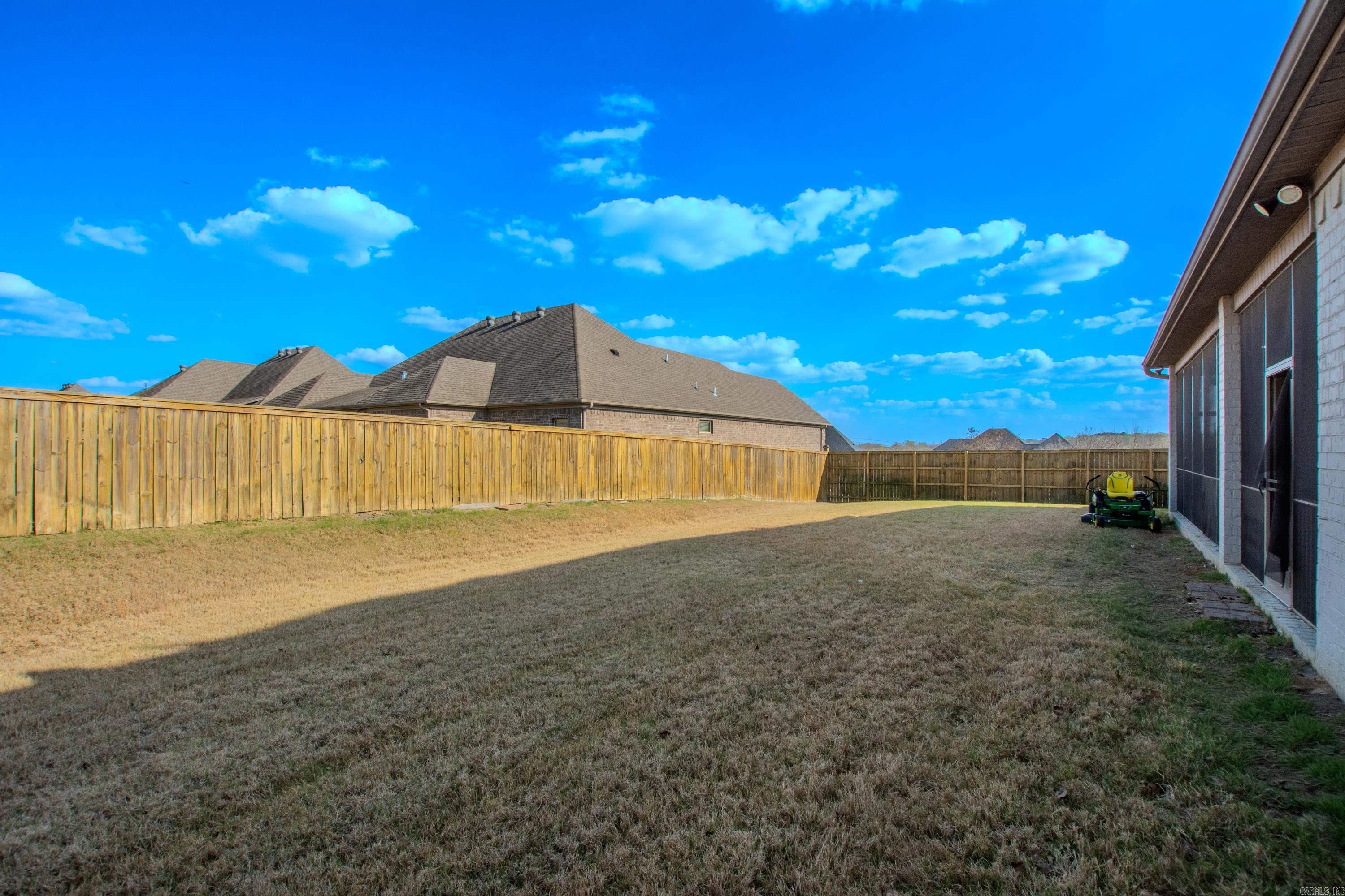 9800 Oak Heights Drive  Sherwood, AR