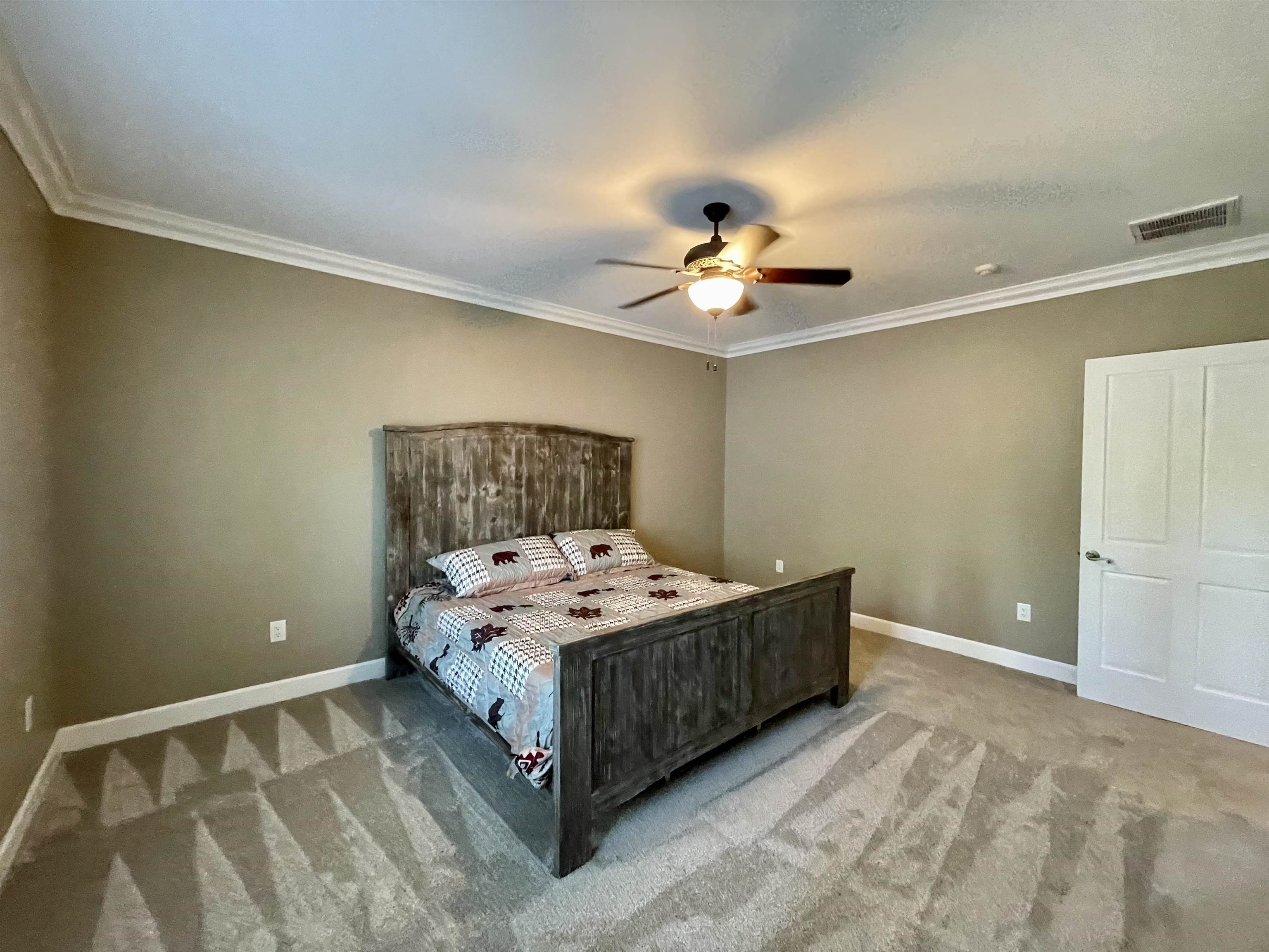 157 N Spring Street  Melbourne, AR