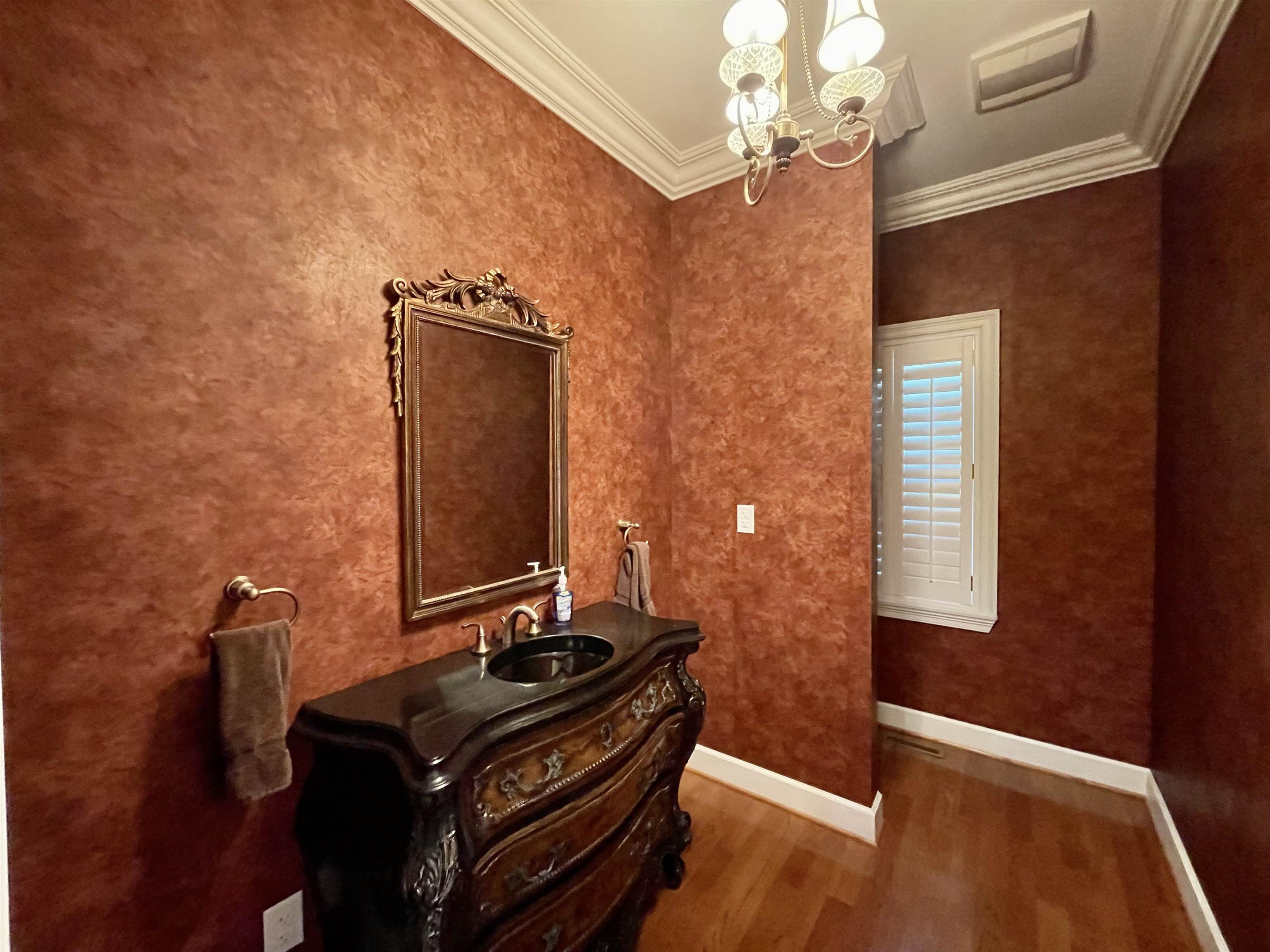 157 N Spring Street  Melbourne, AR