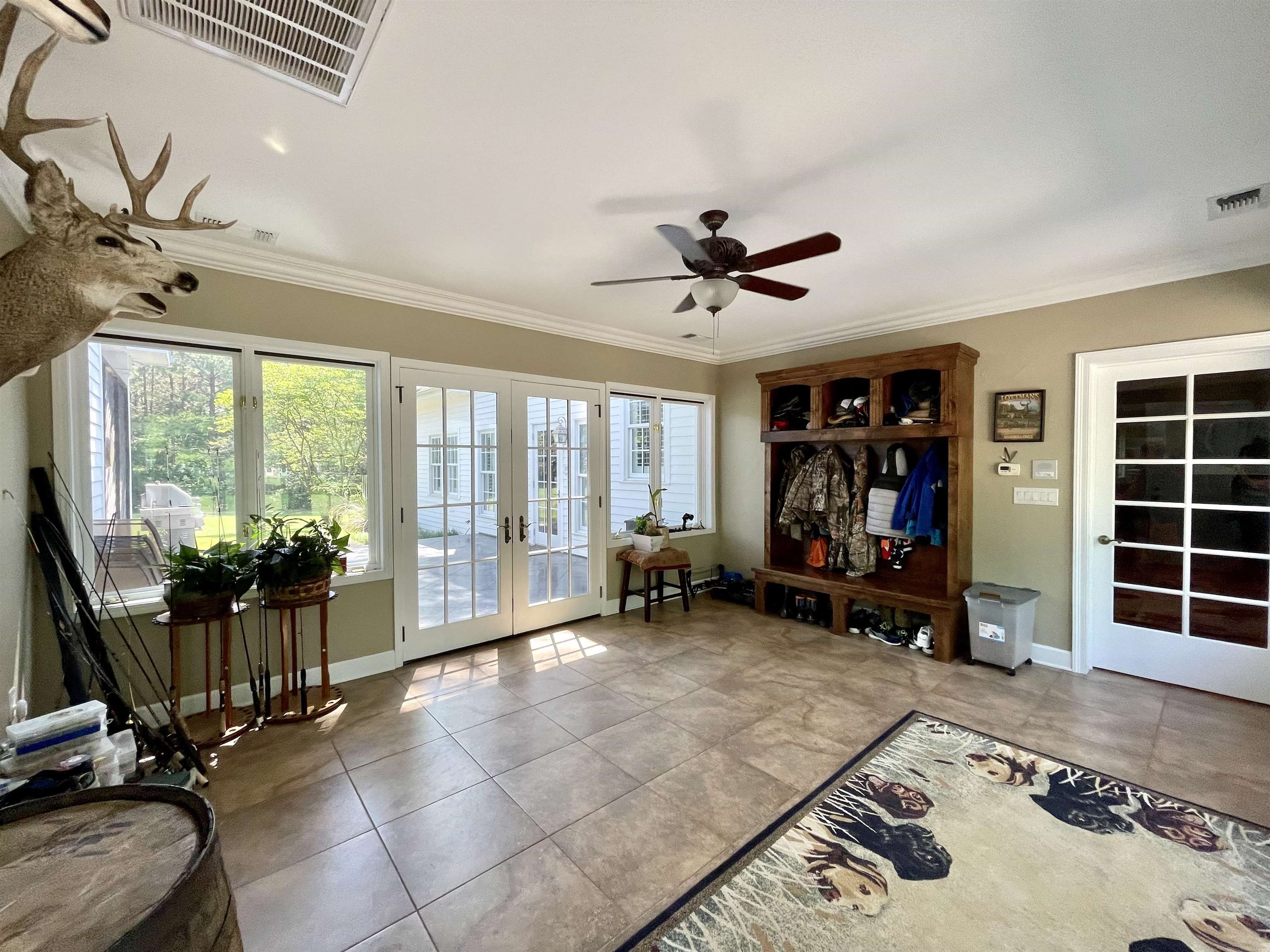 157 N Spring Street  Melbourne, AR