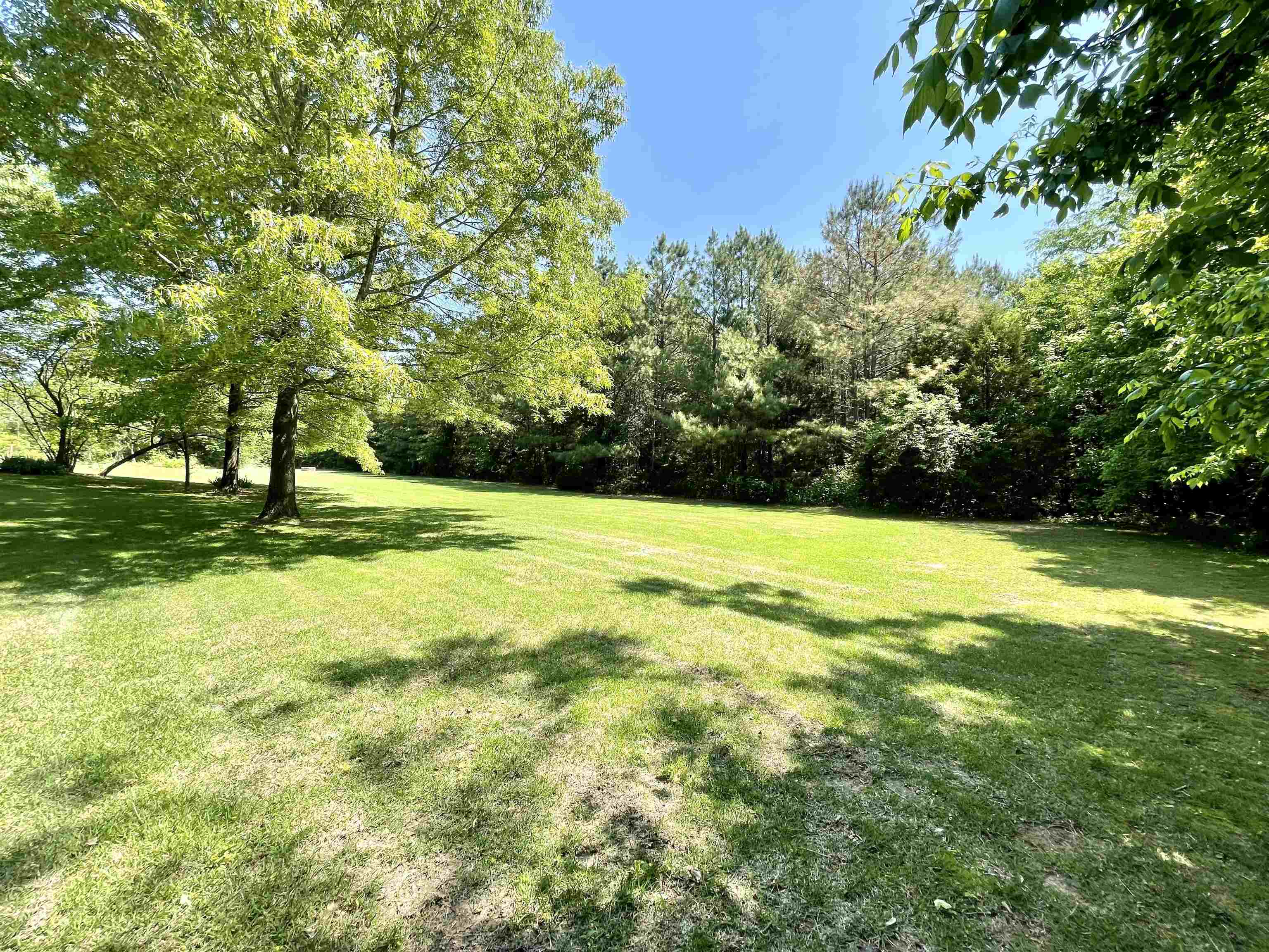 157 N Spring Street  Melbourne, AR