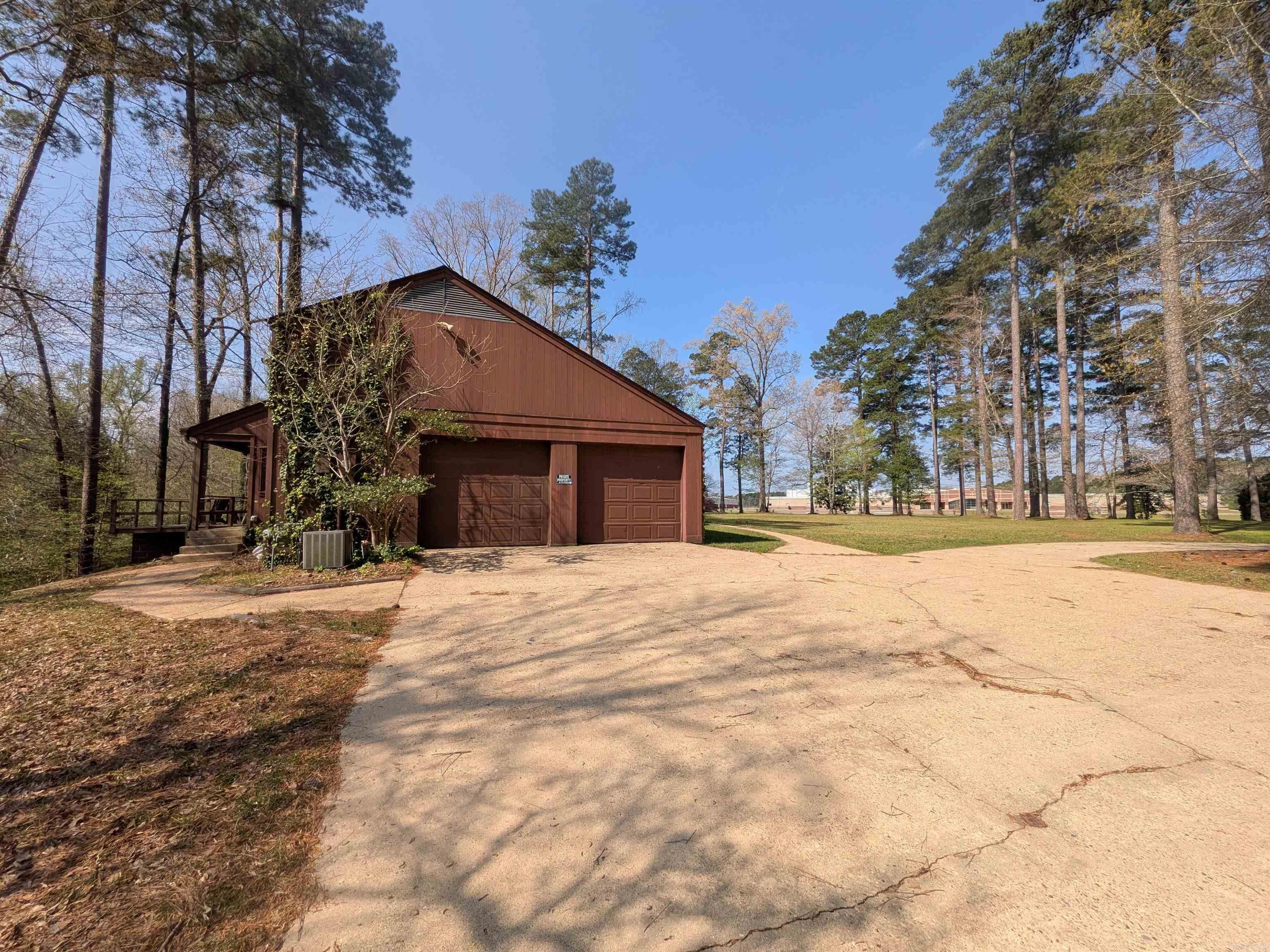 1 Timber Trails  Camden, AR