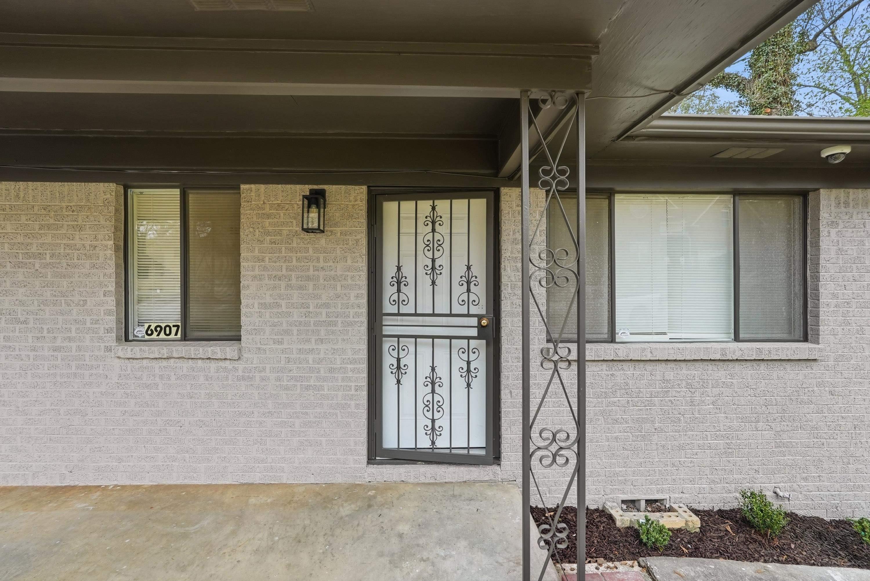 6907 W 32Nd St  Little Rock, AR