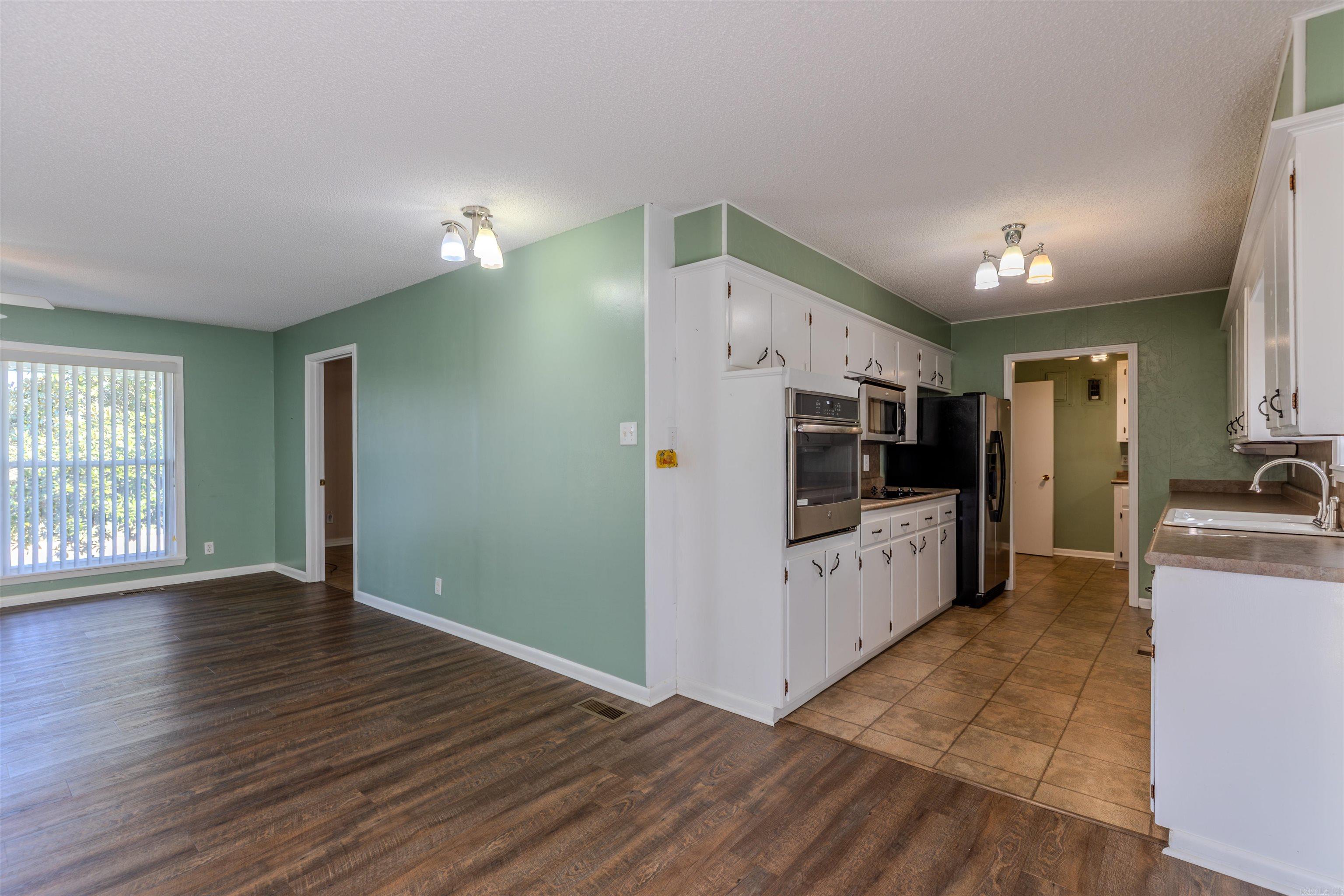 2485 Highway 10 W  Casa, AR