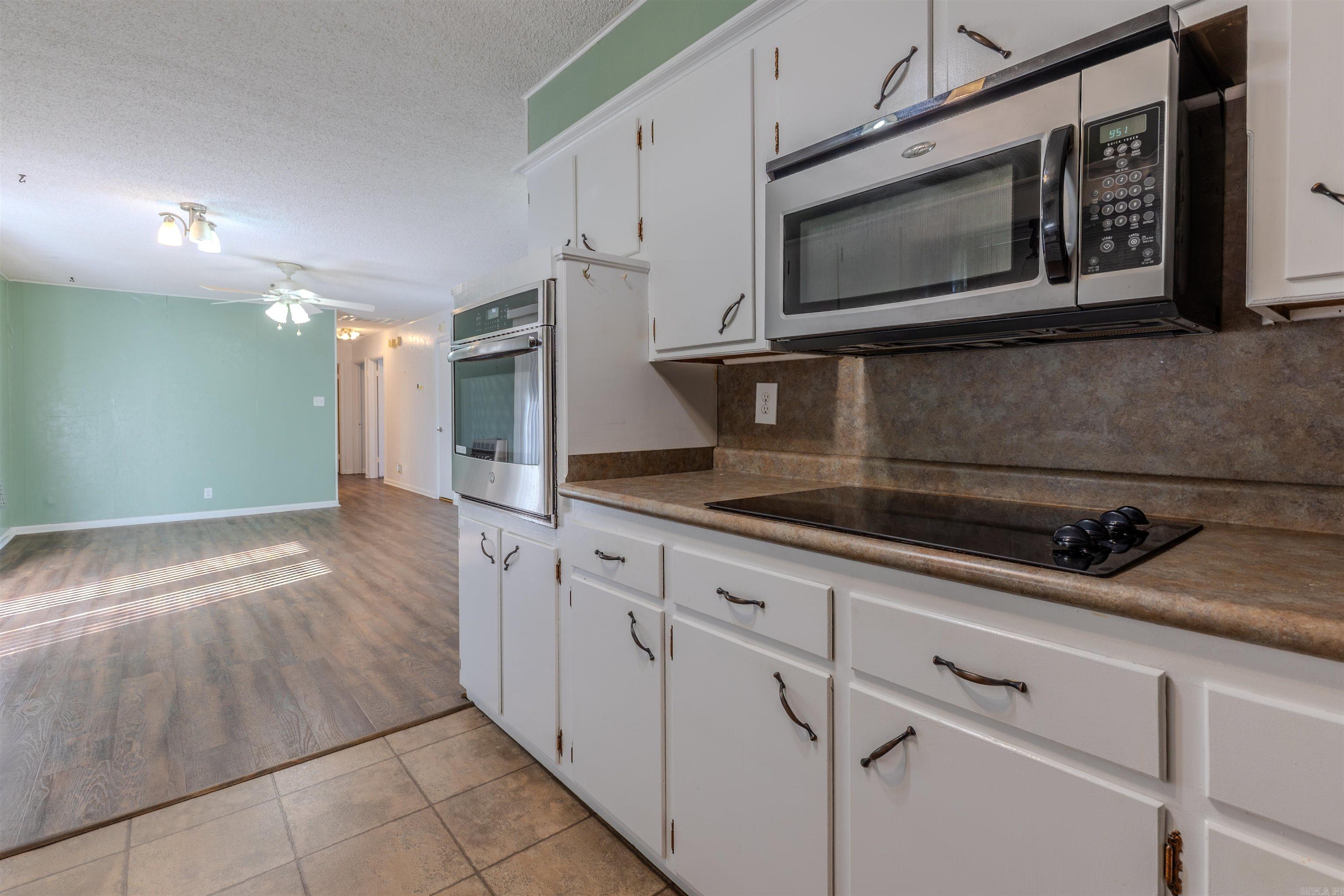 2485 Highway 10 W  Casa, AR