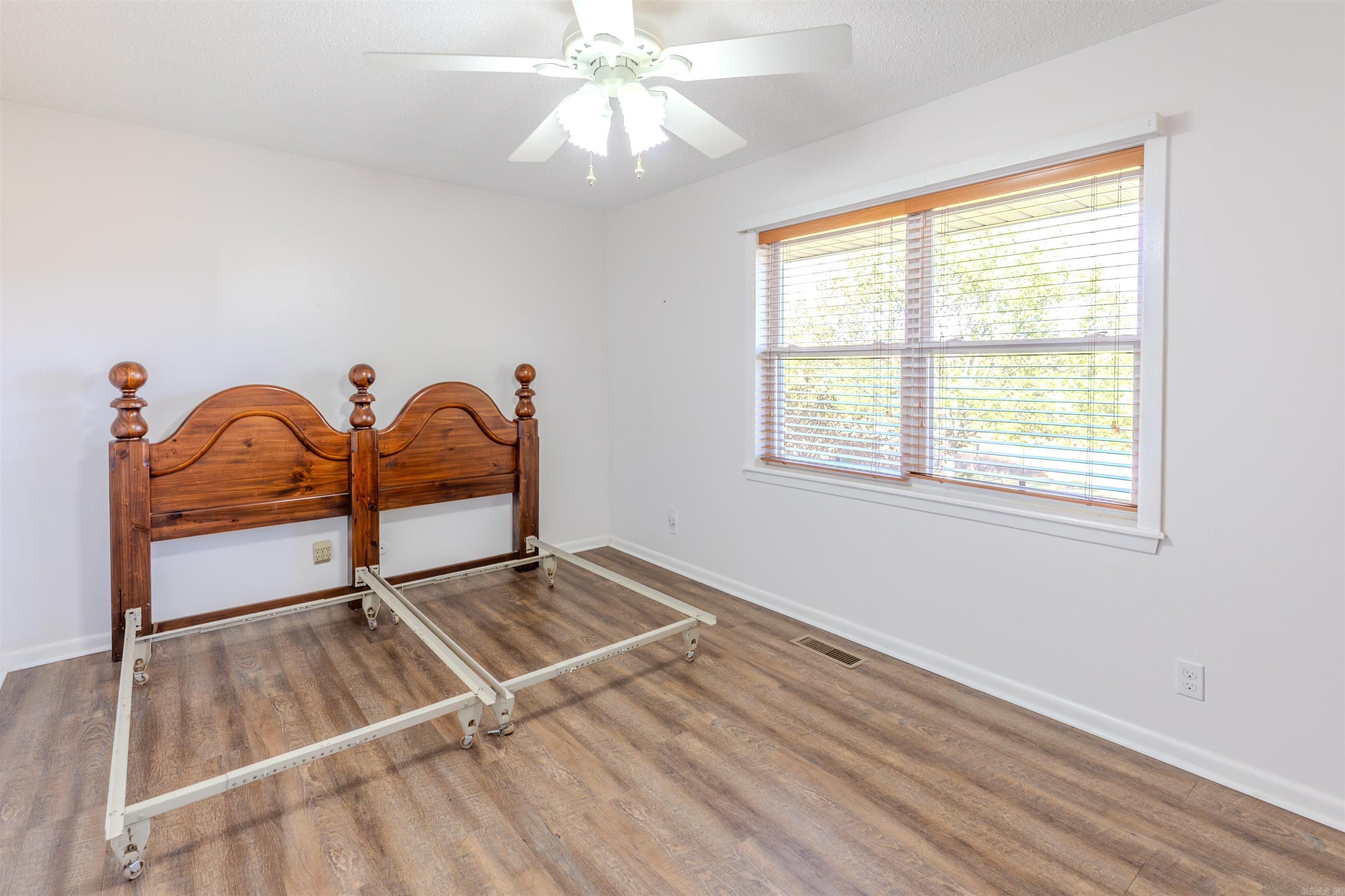 2485 Highway 10 W  Casa, AR