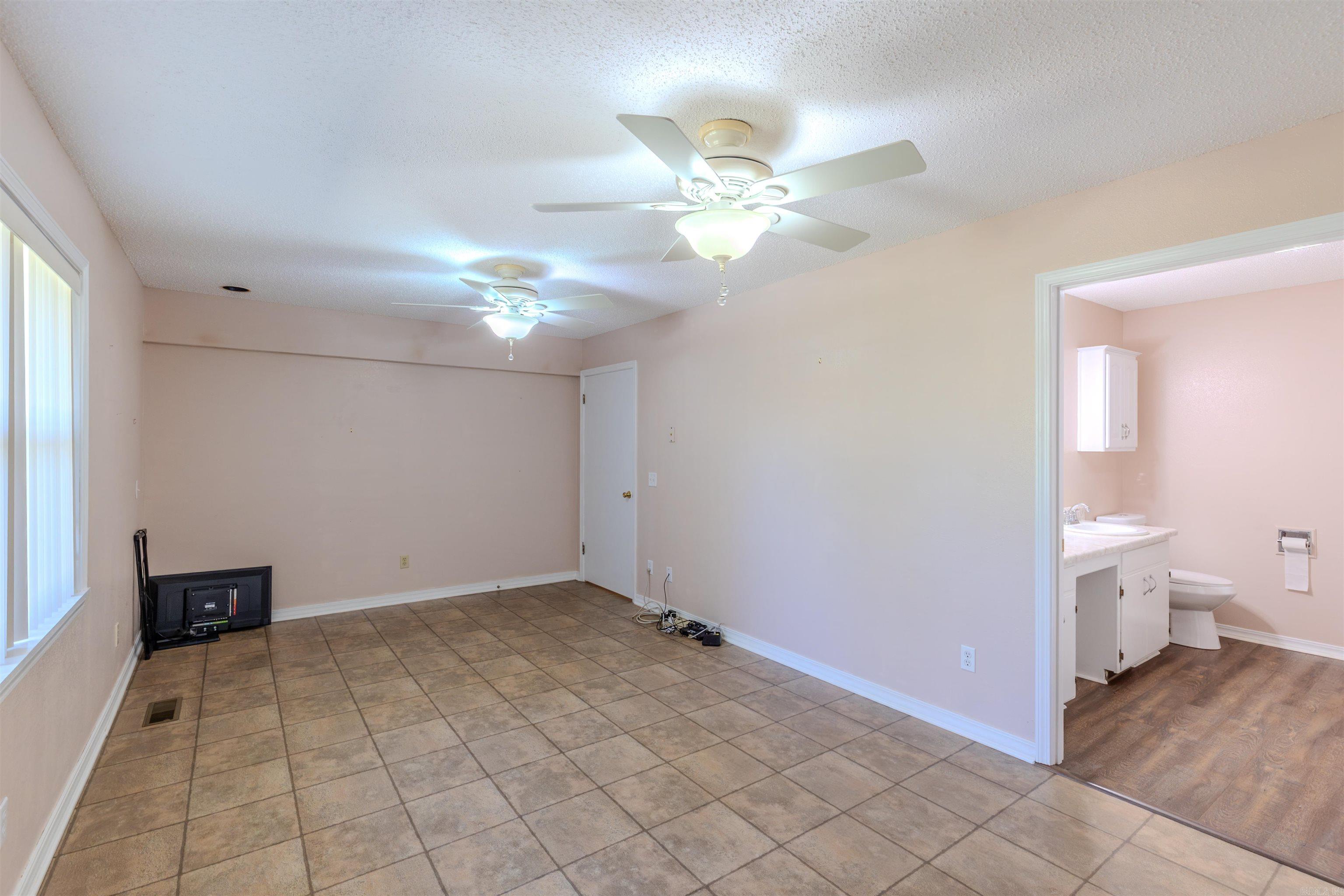 2485 Highway 10 W  Casa, AR