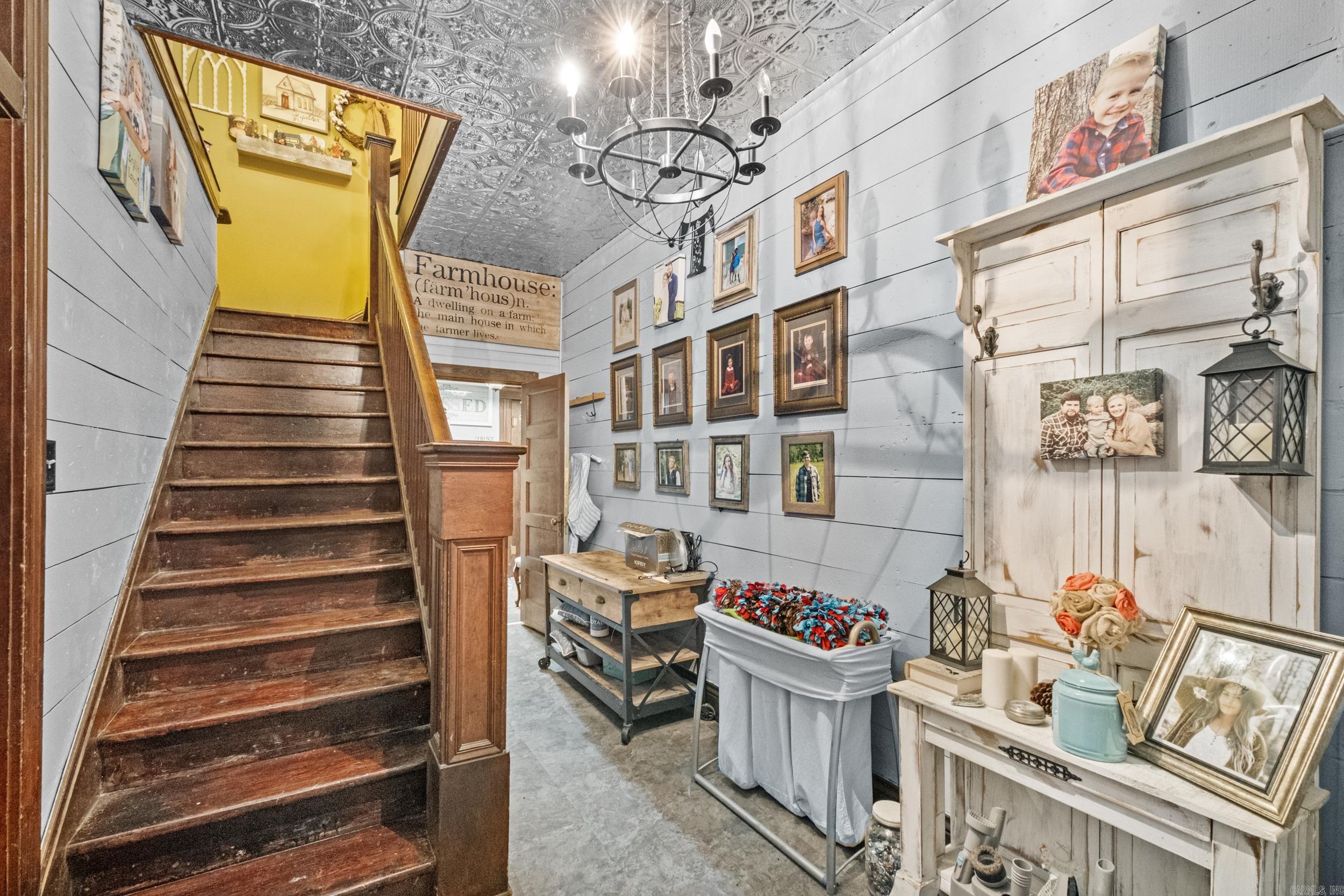 610 W Center  Searcy, AR