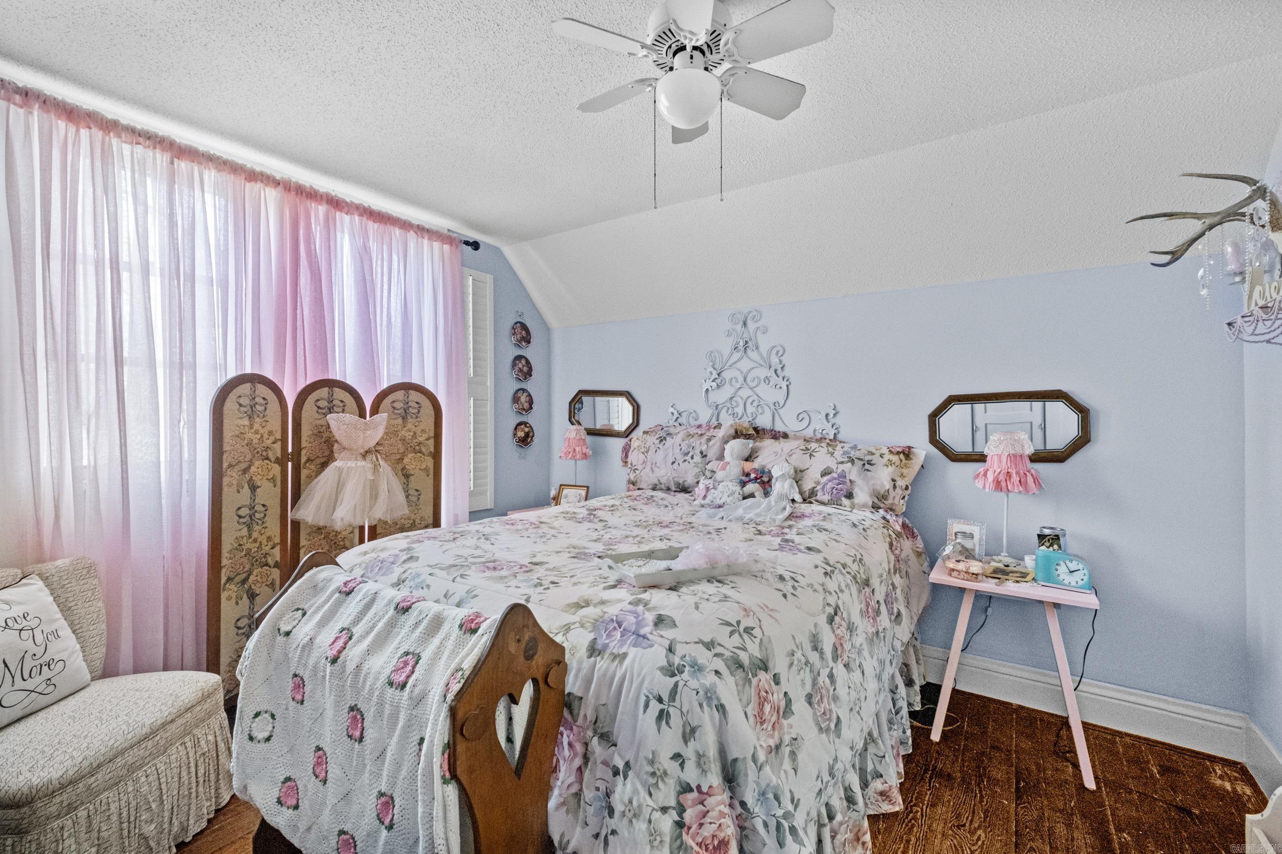 610 W Center  Searcy, AR