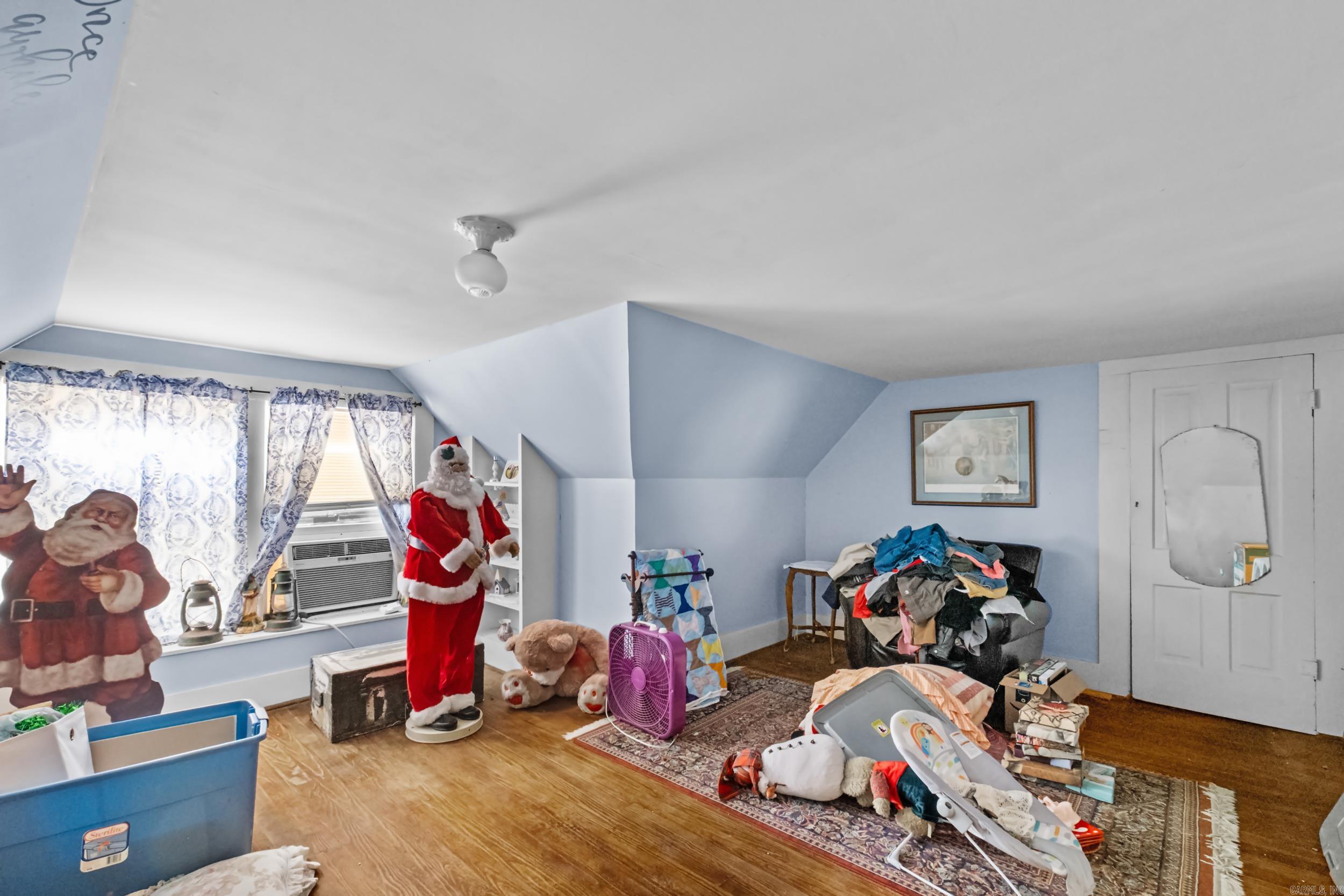 610 W Center  Searcy, AR