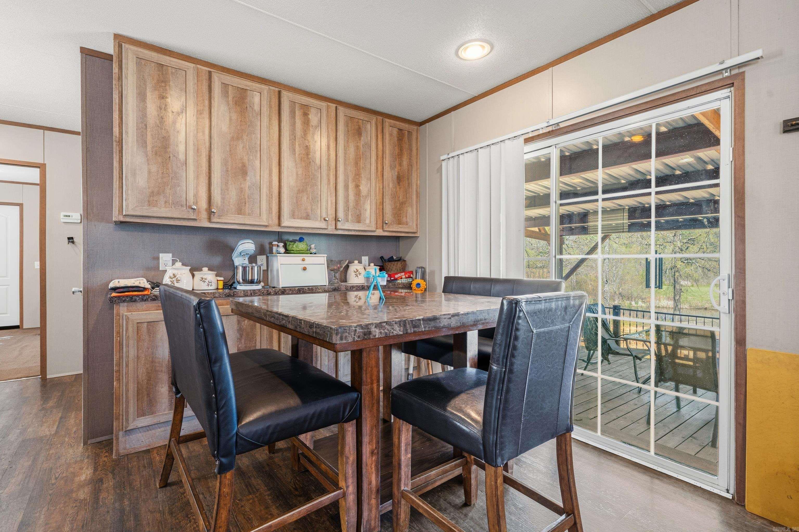 3056 hwy 270  Mount Ida, AR