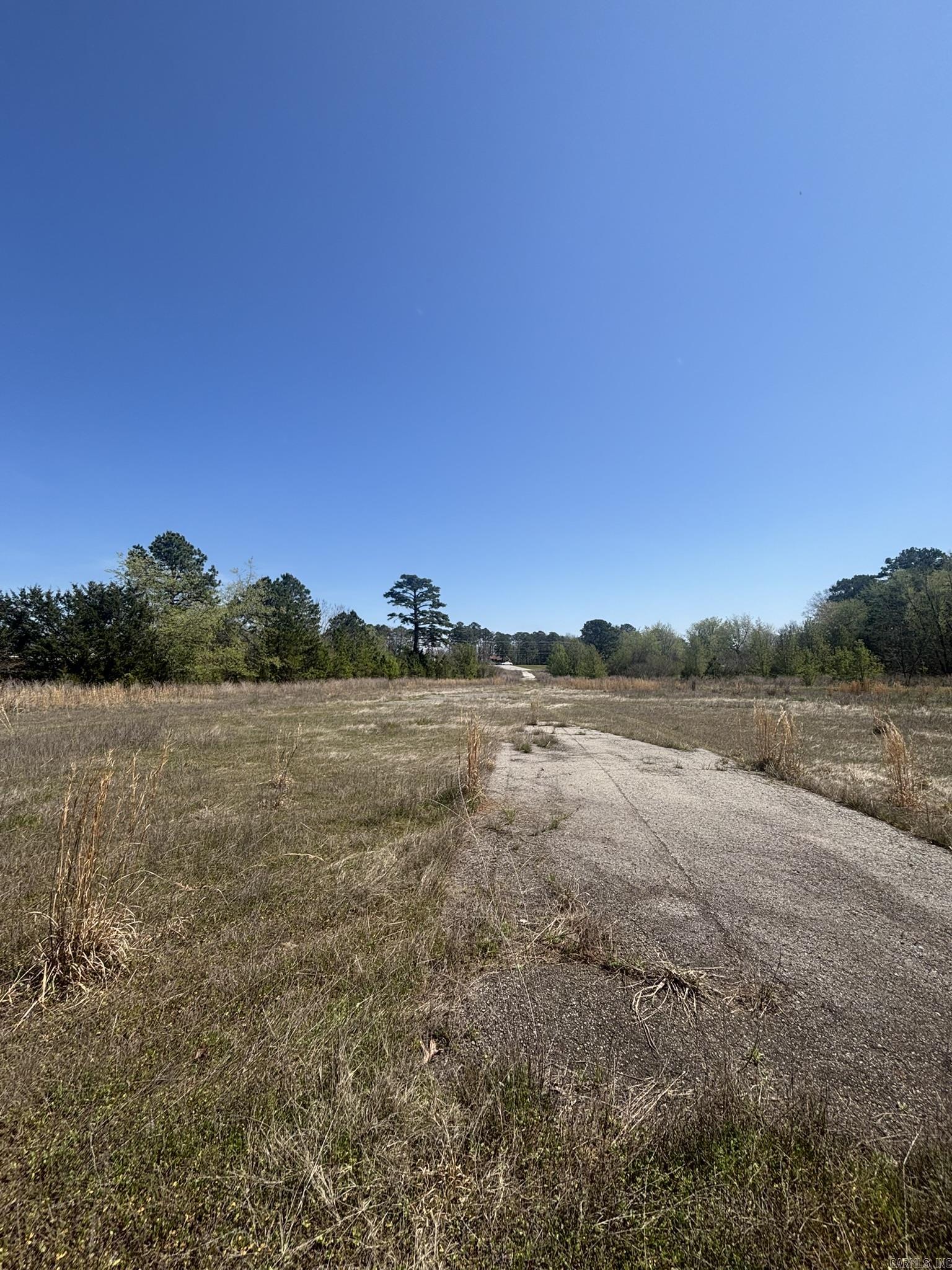 3120 S Highway 65  Clinton, AR