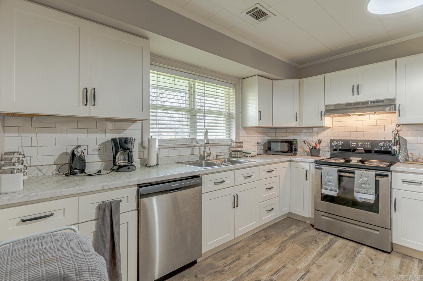 1809 Woodland Dr  Paragould, AR