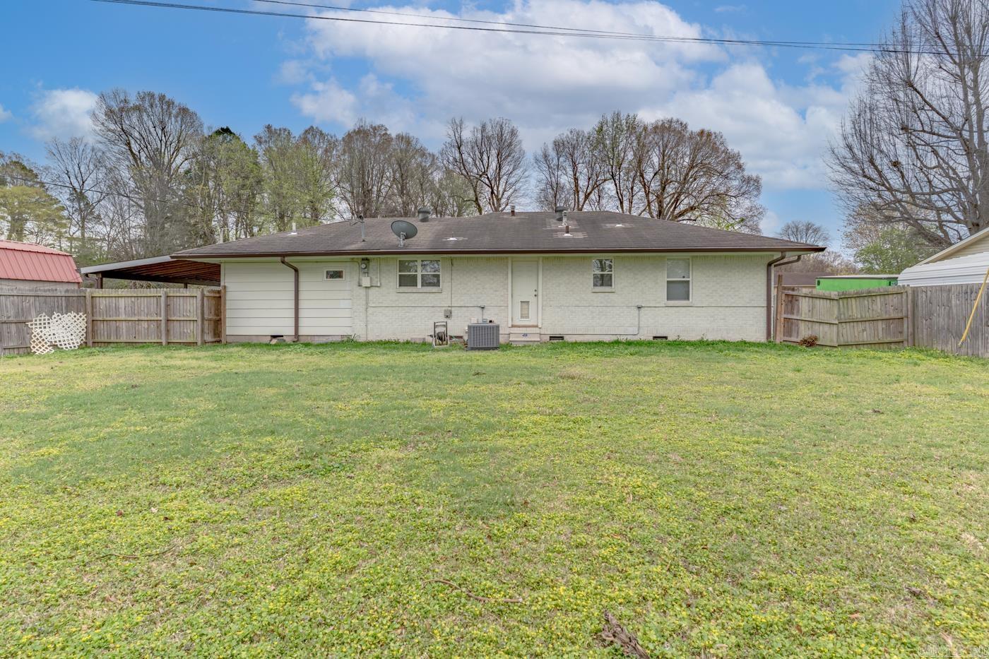 1809 Woodland Dr  Paragould, AR