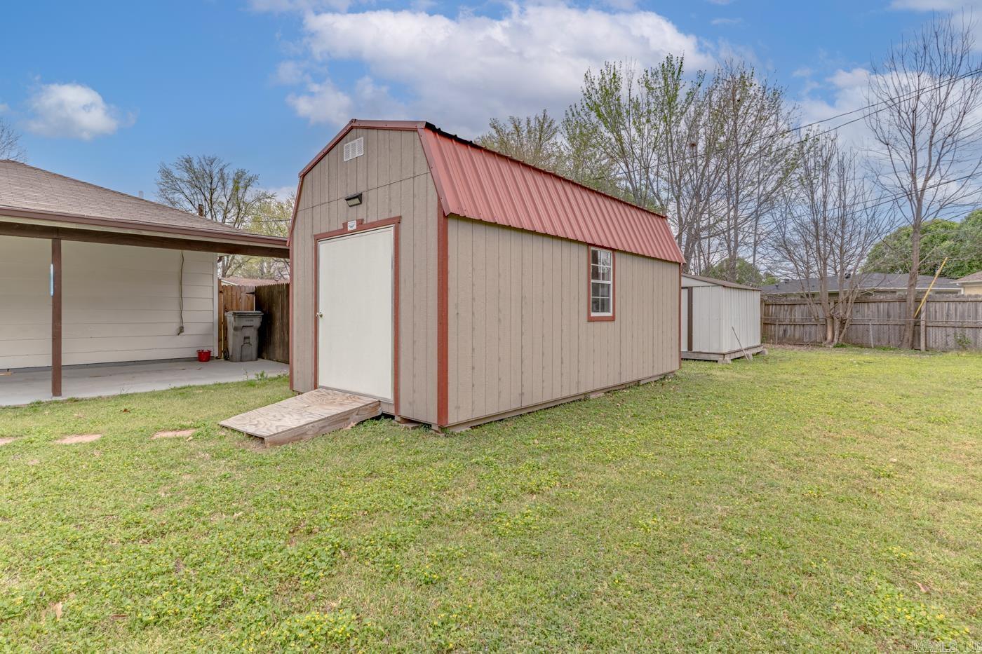 1809 Woodland Dr  Paragould, AR