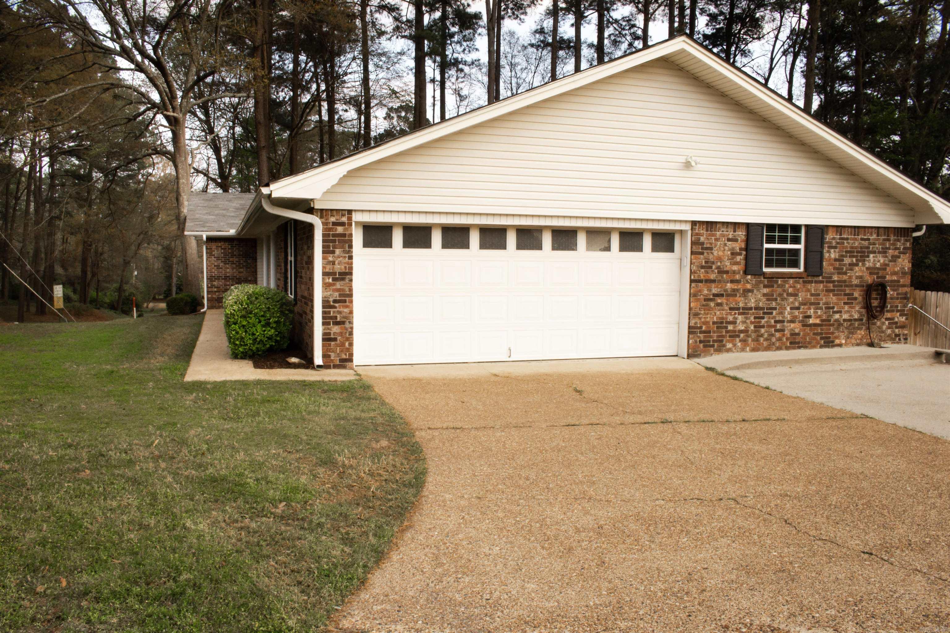 1613 Millcreek  Arkadelphia, AR