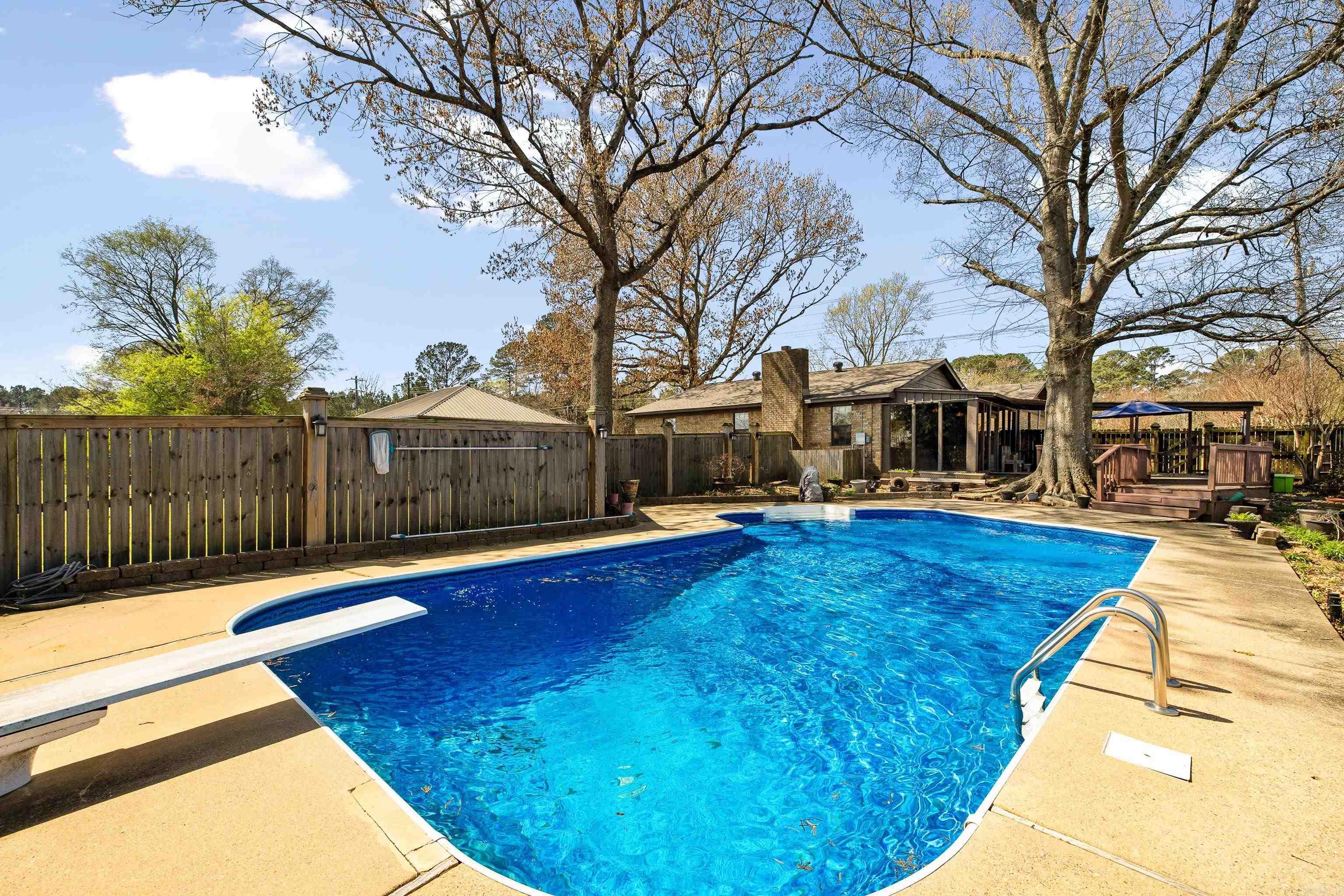 8112 Hart Road  Benton, AR