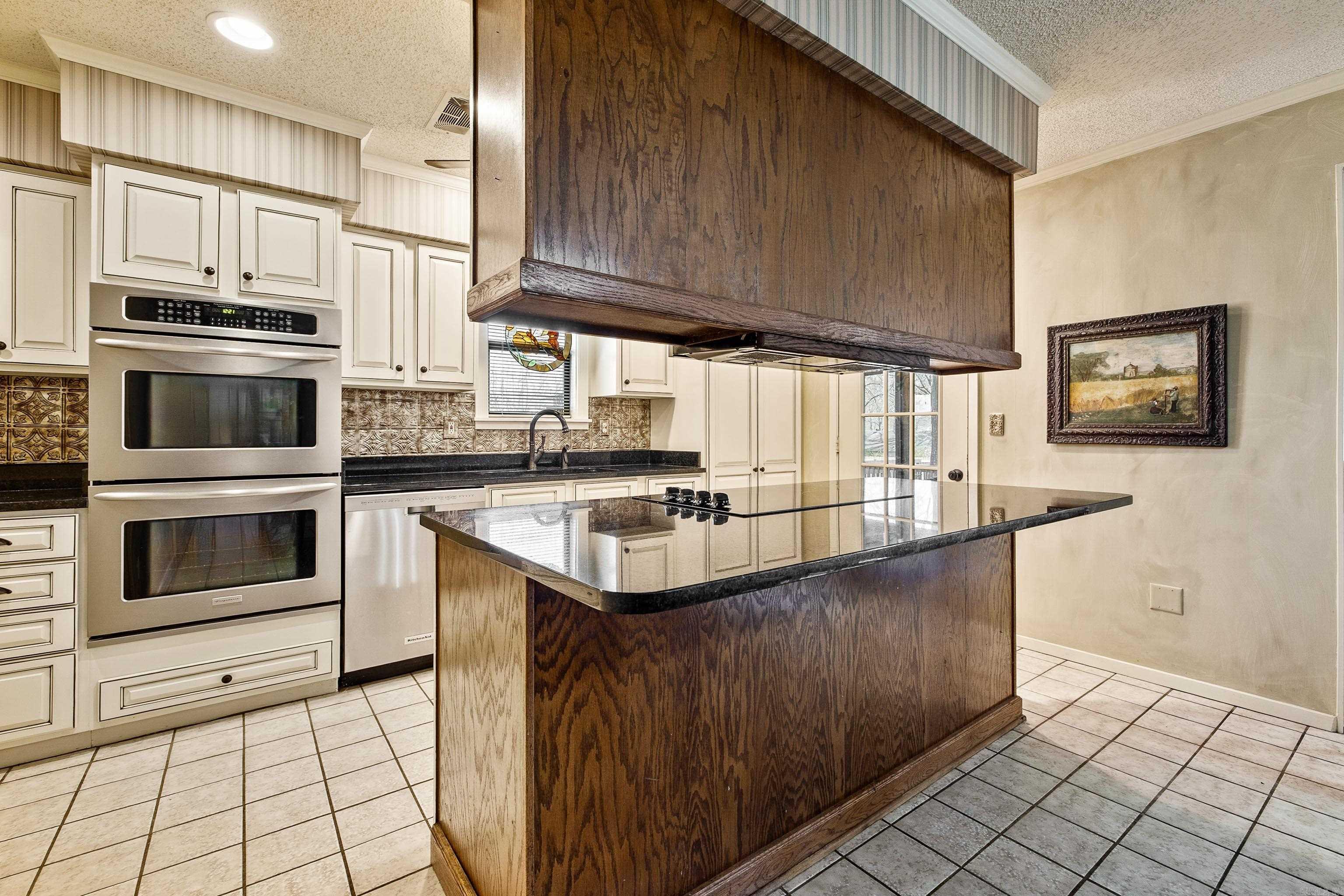 8112 Hart Road  Benton, AR