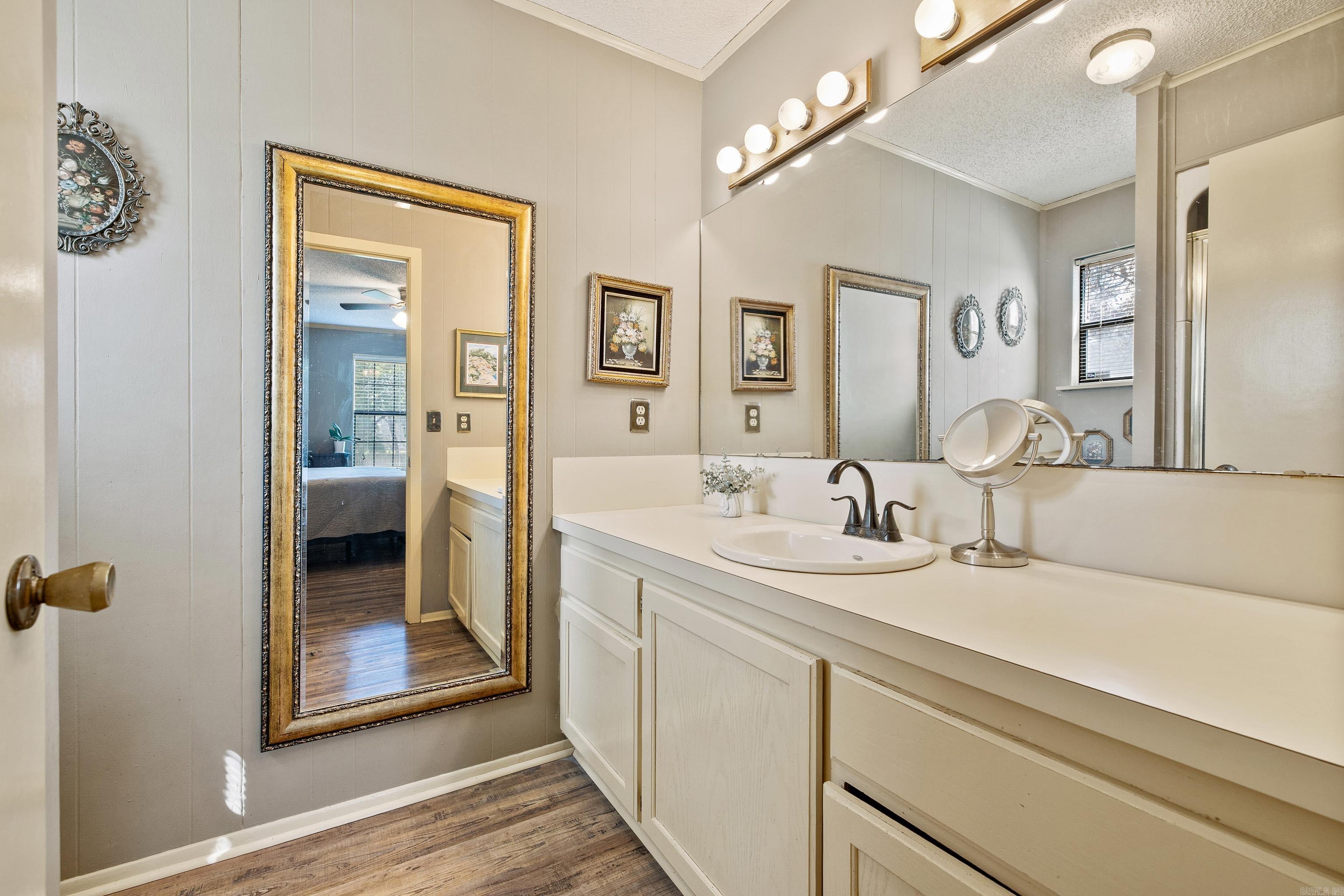 8112 Hart Road  Benton, AR