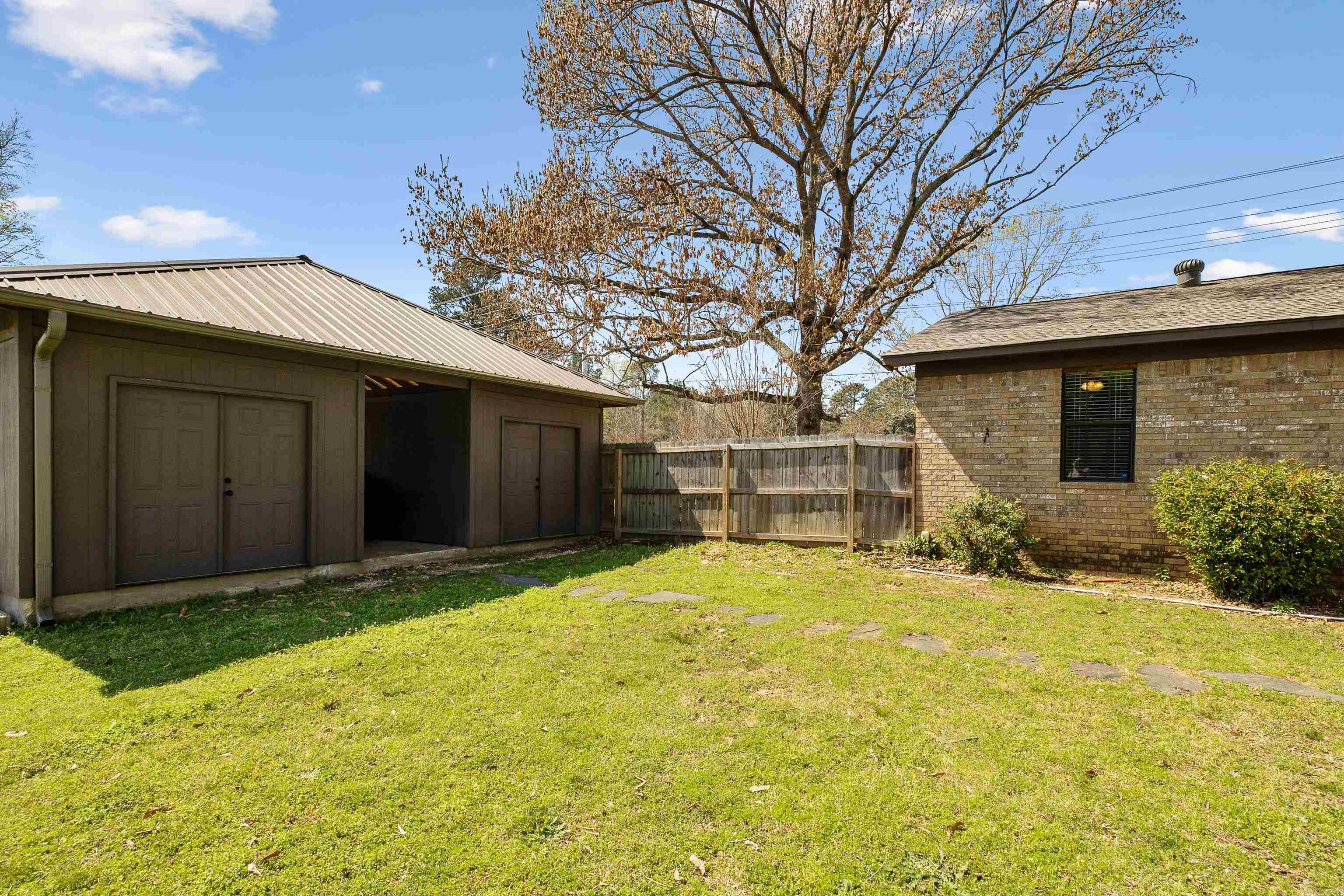 8112 Hart Road  Benton, AR