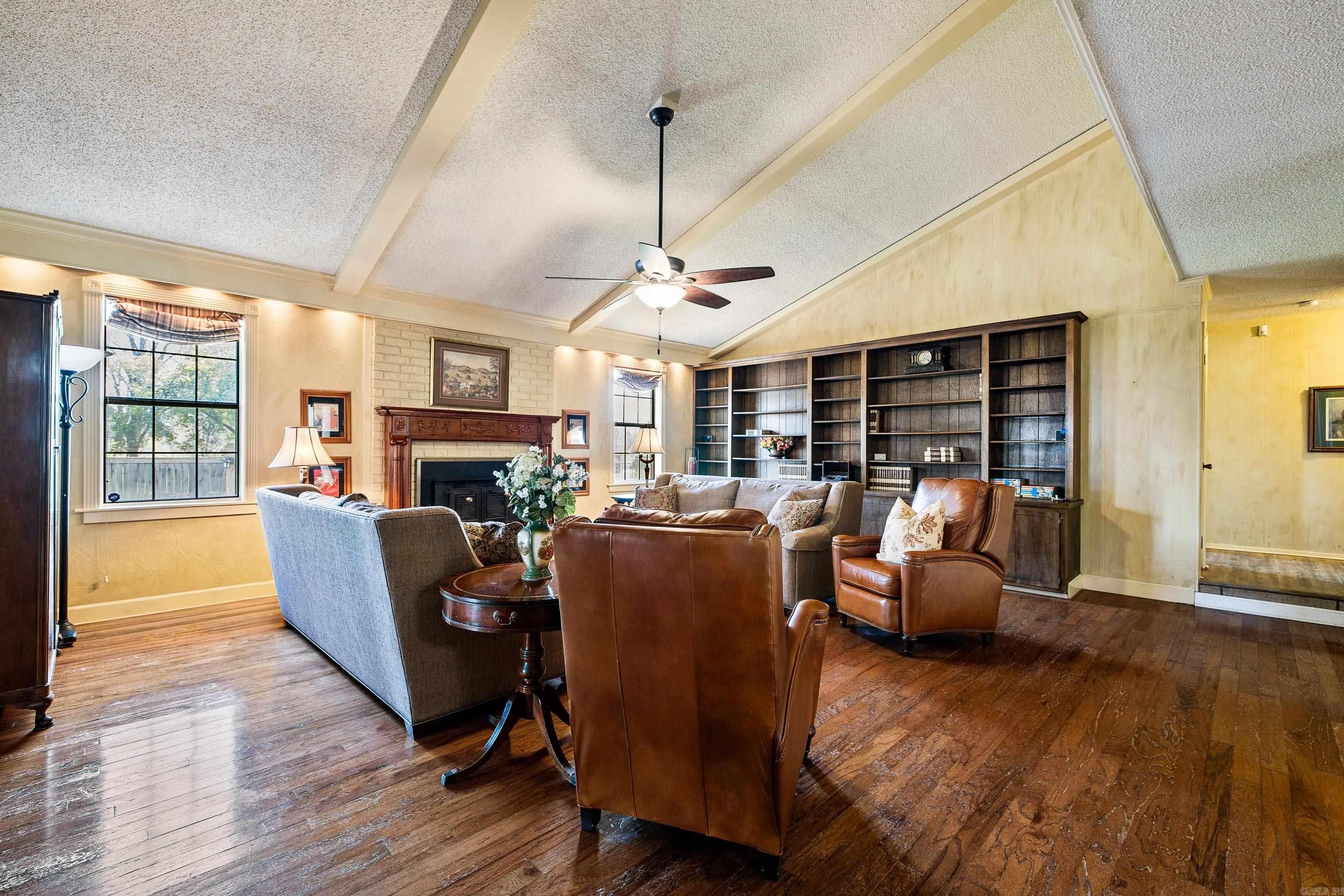 8112 Hart Road  Benton, AR