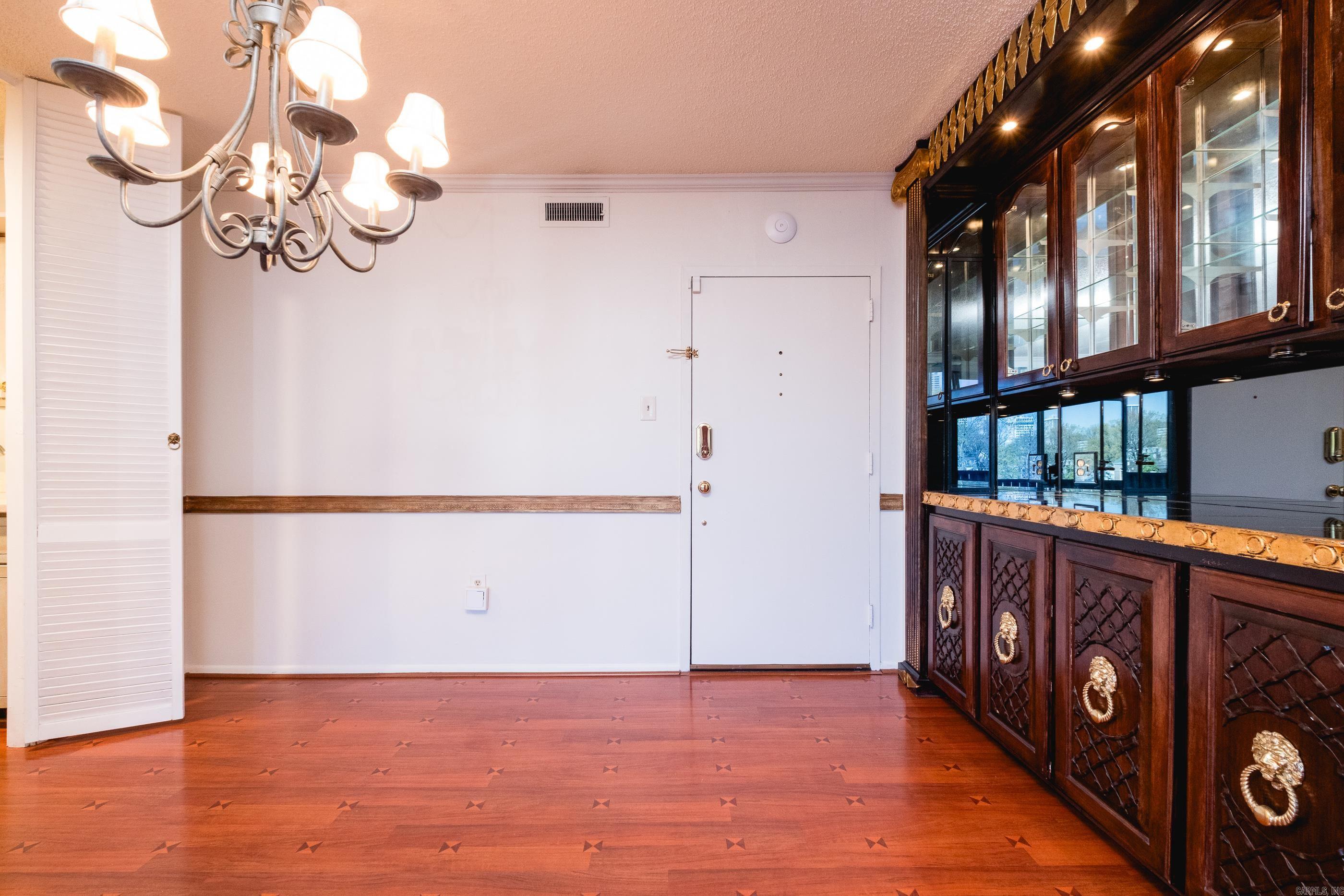 700 E 9th Street Unit 3L  Little Rock, AR