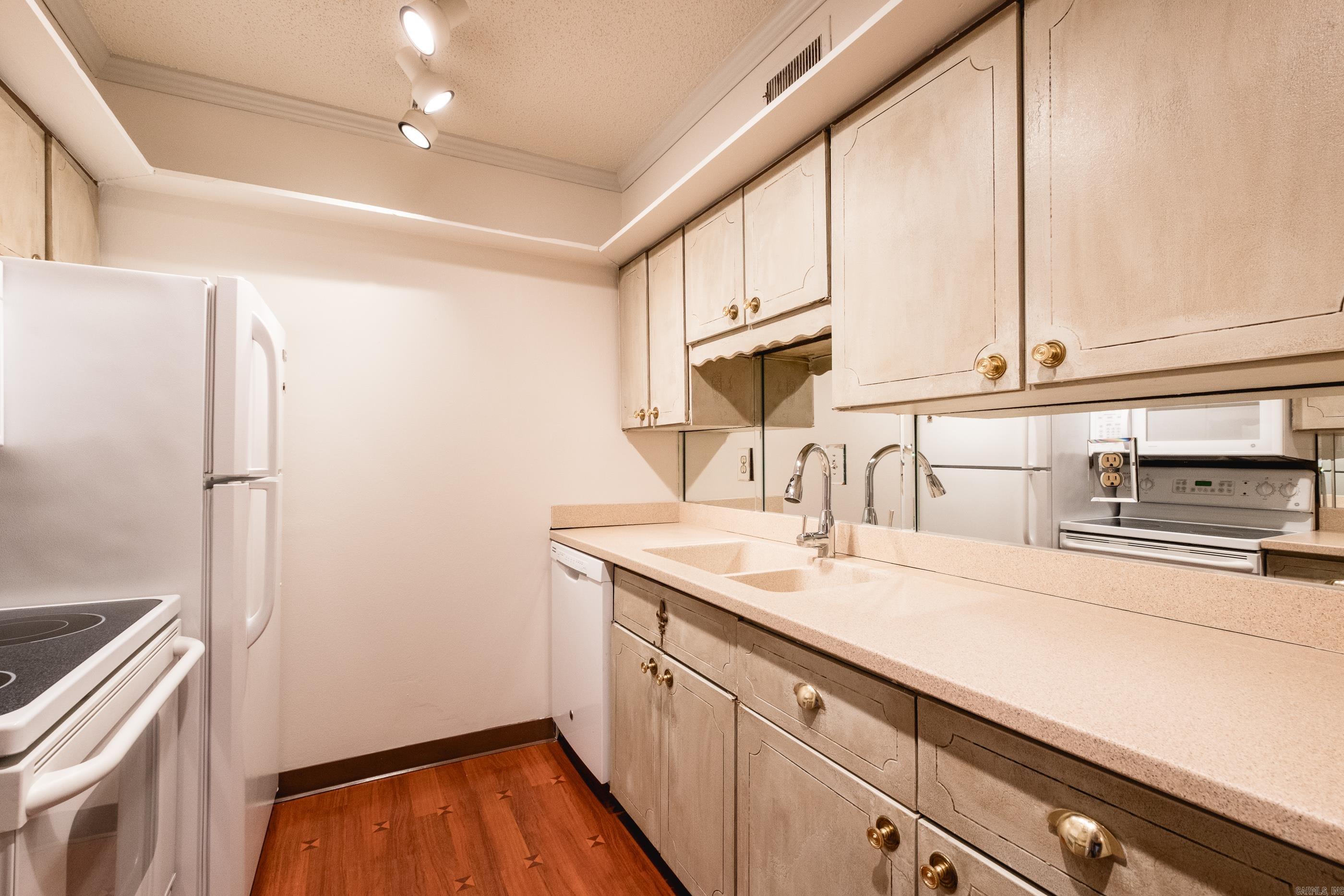 700 E 9th Street Unit 3L  Little Rock, AR