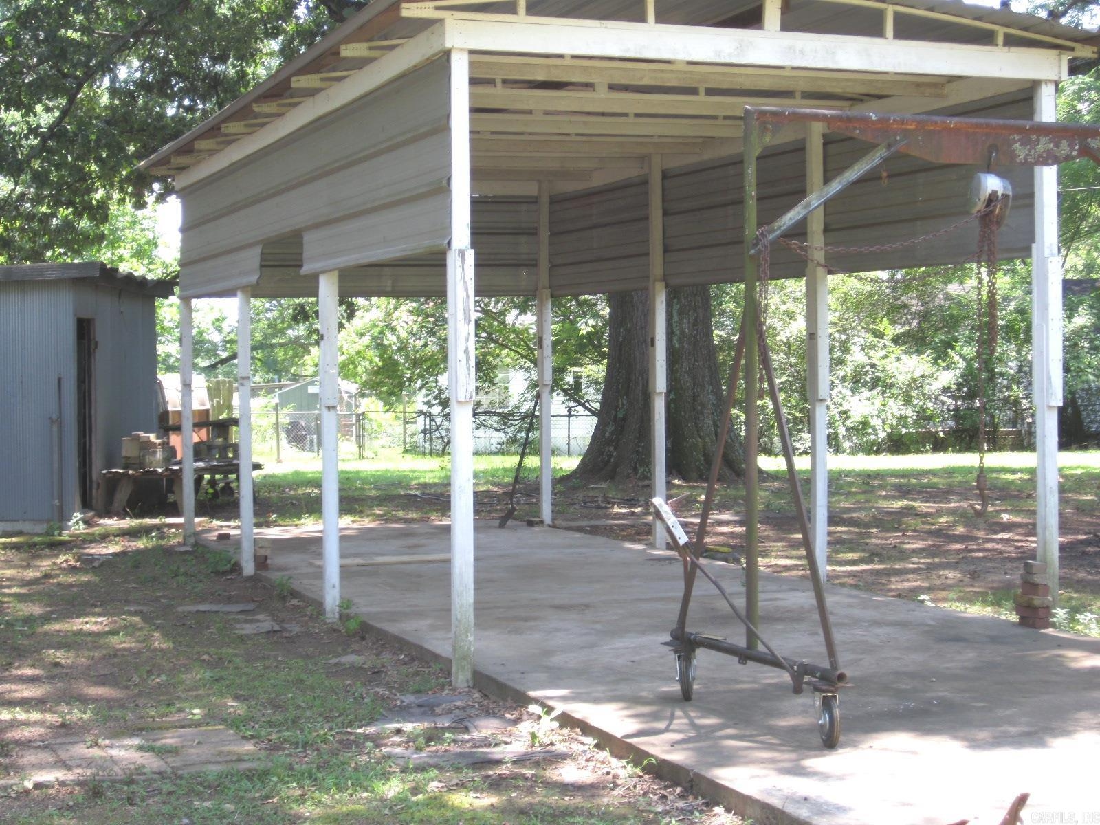 300 Noble Rd  Jacksonville, AR