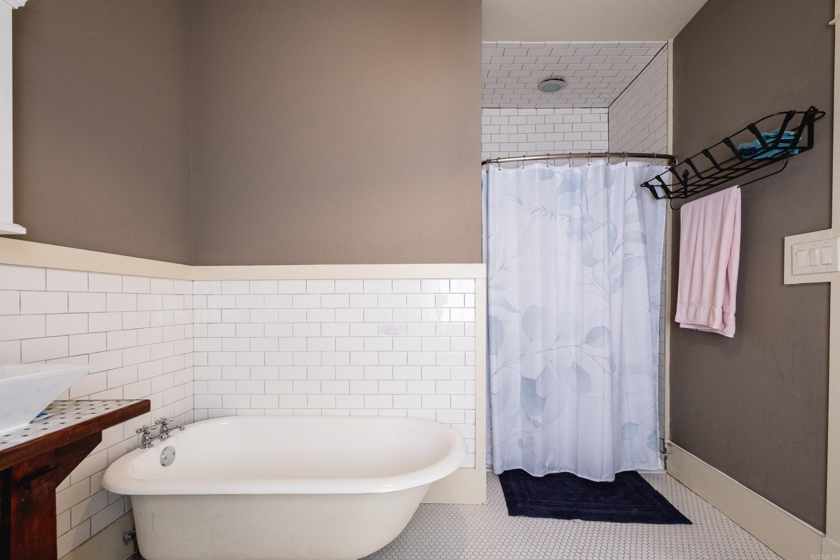 2312 S Summit  Little Rock, AR