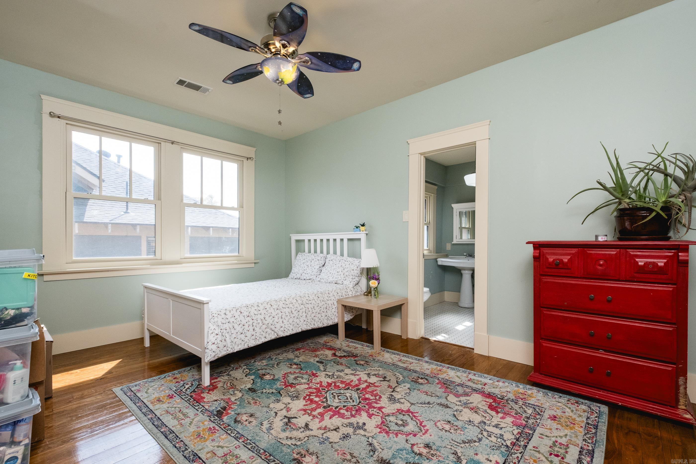 2312 S Summit  Little Rock, AR