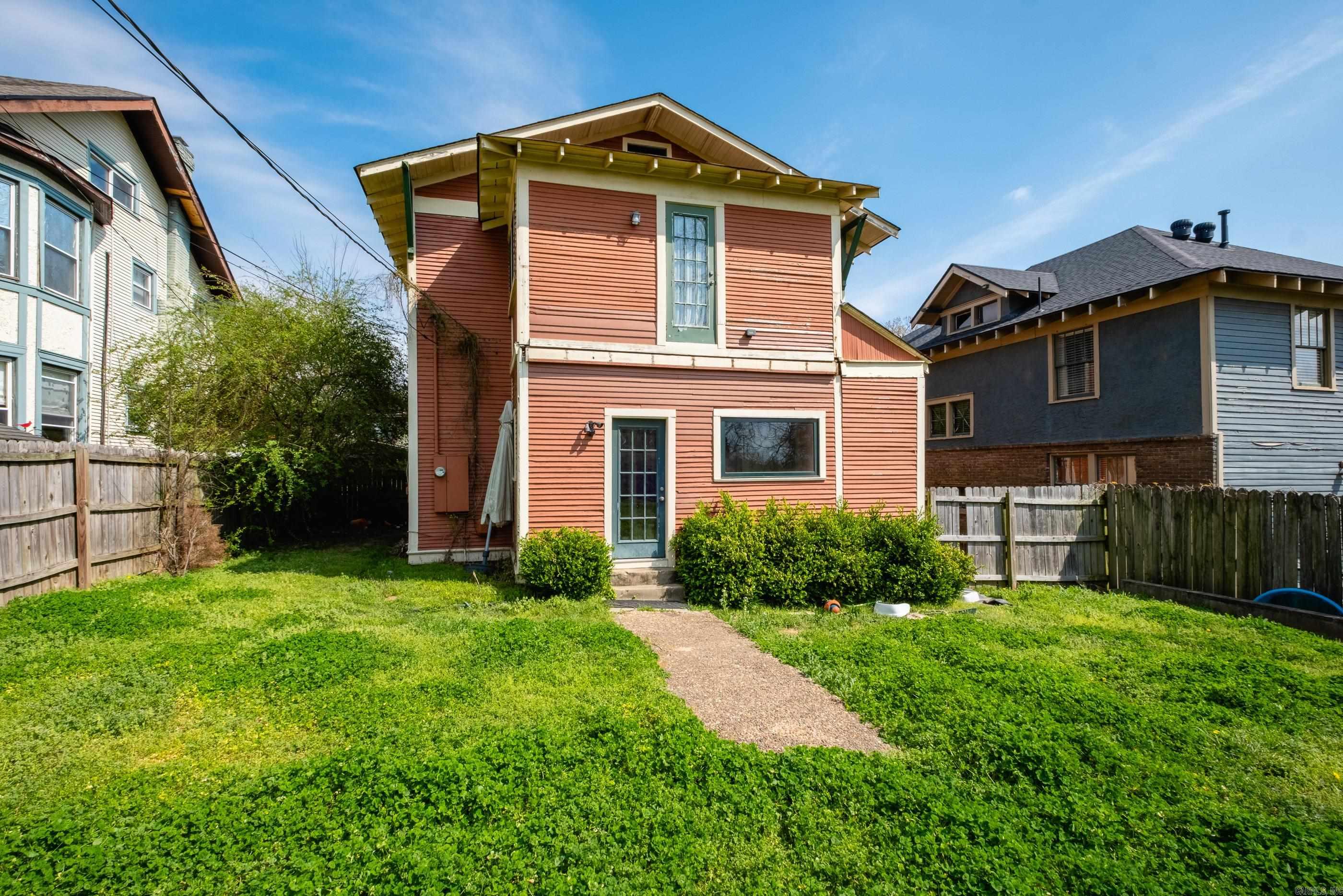 2312 S Summit  Little Rock, AR