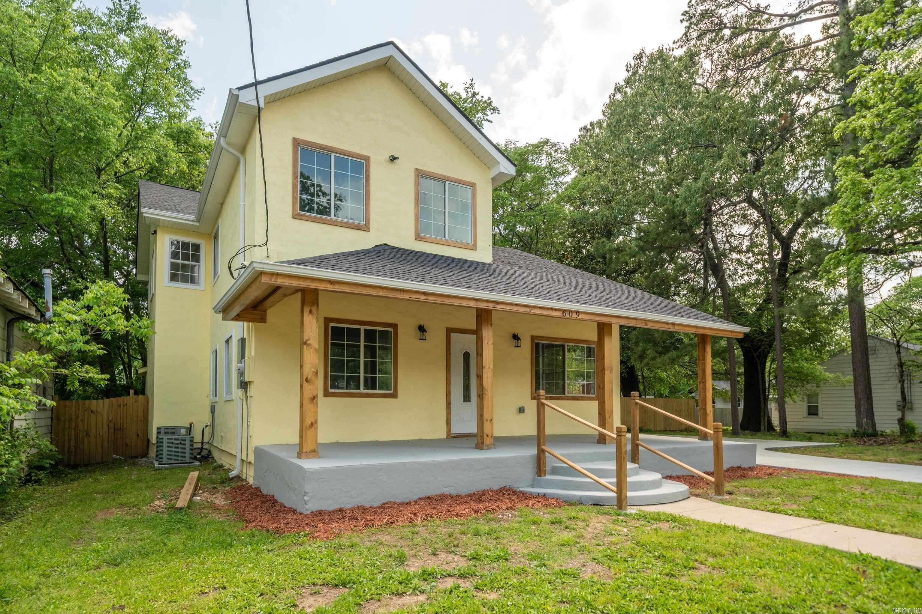 609 South Ave.  Hot Springs, AR