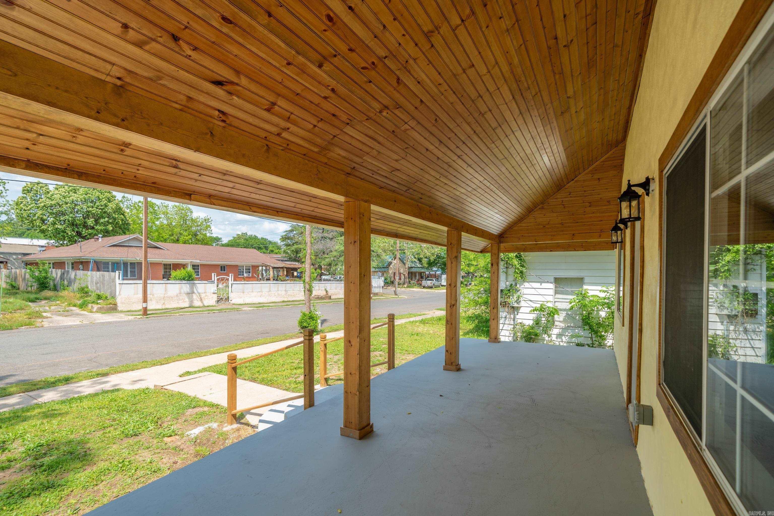 609 South Ave.  Hot Springs, AR