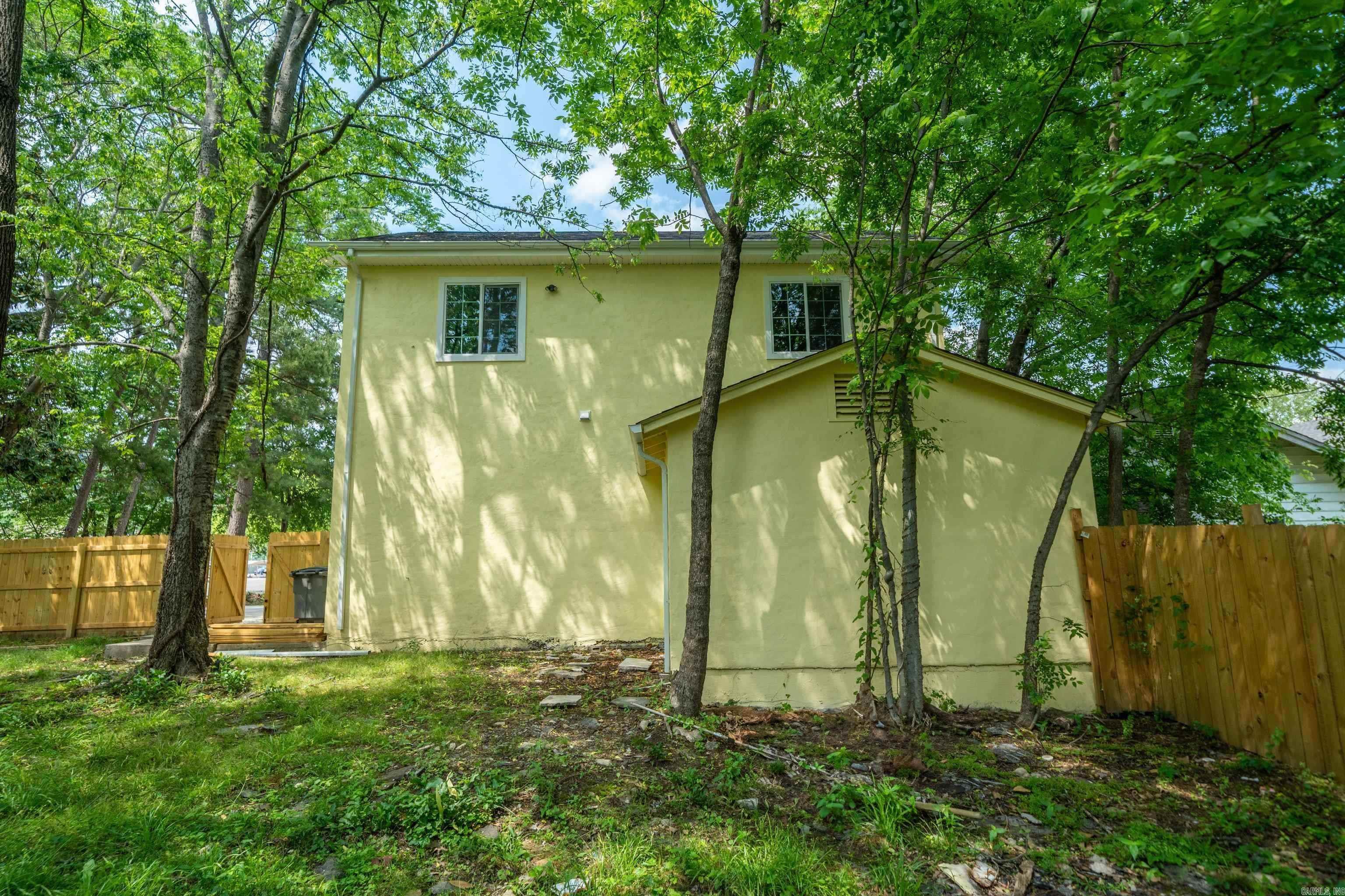 609 South Ave.  Hot Springs, AR