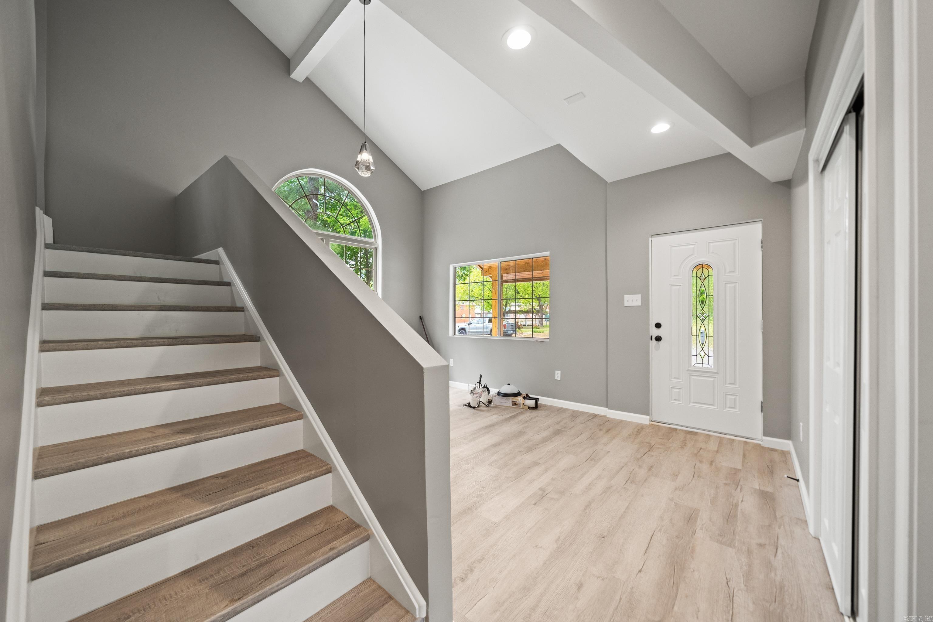 609 South Ave.  Hot Springs, AR