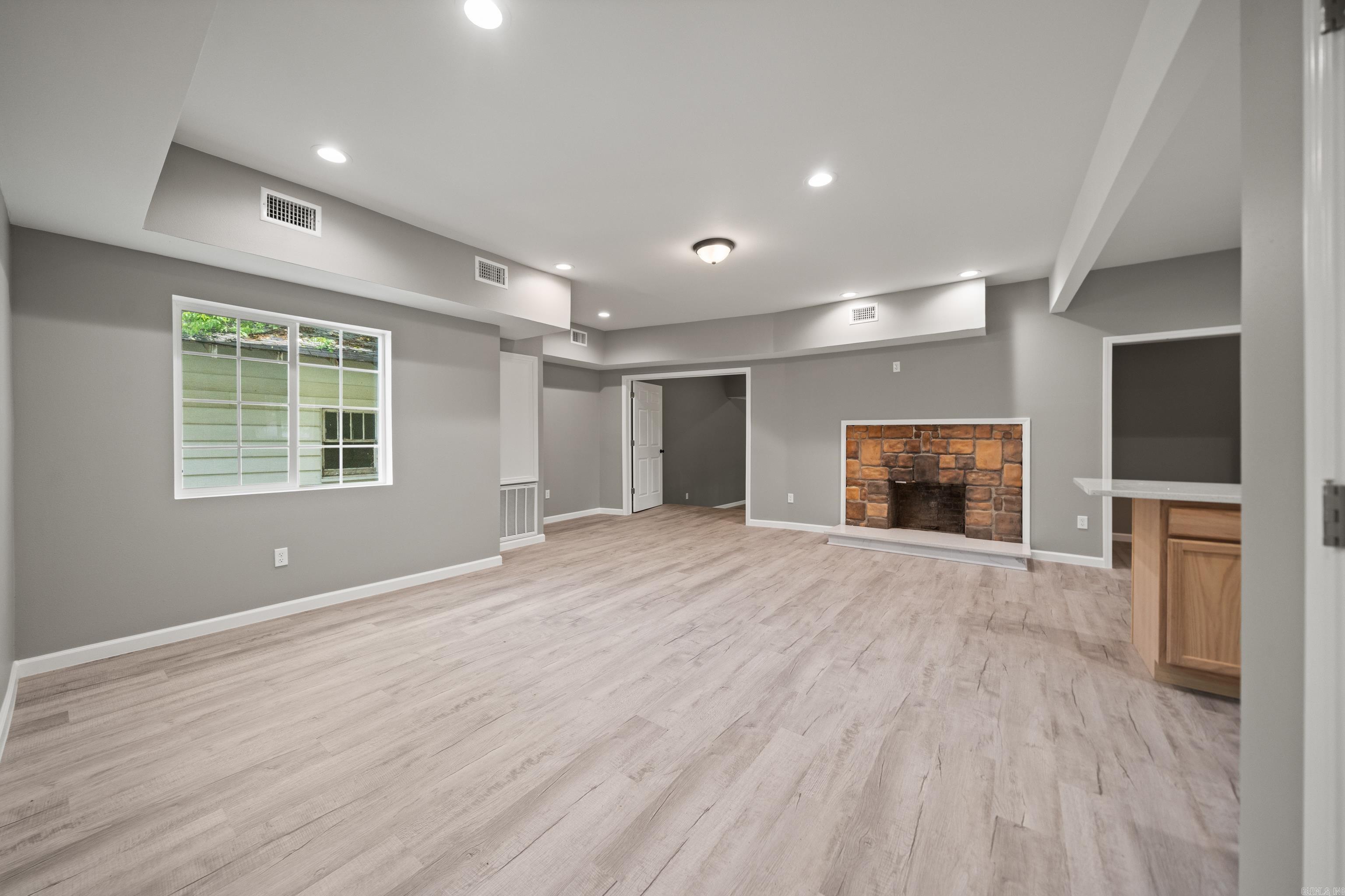 609 South Ave.  Hot Springs, AR